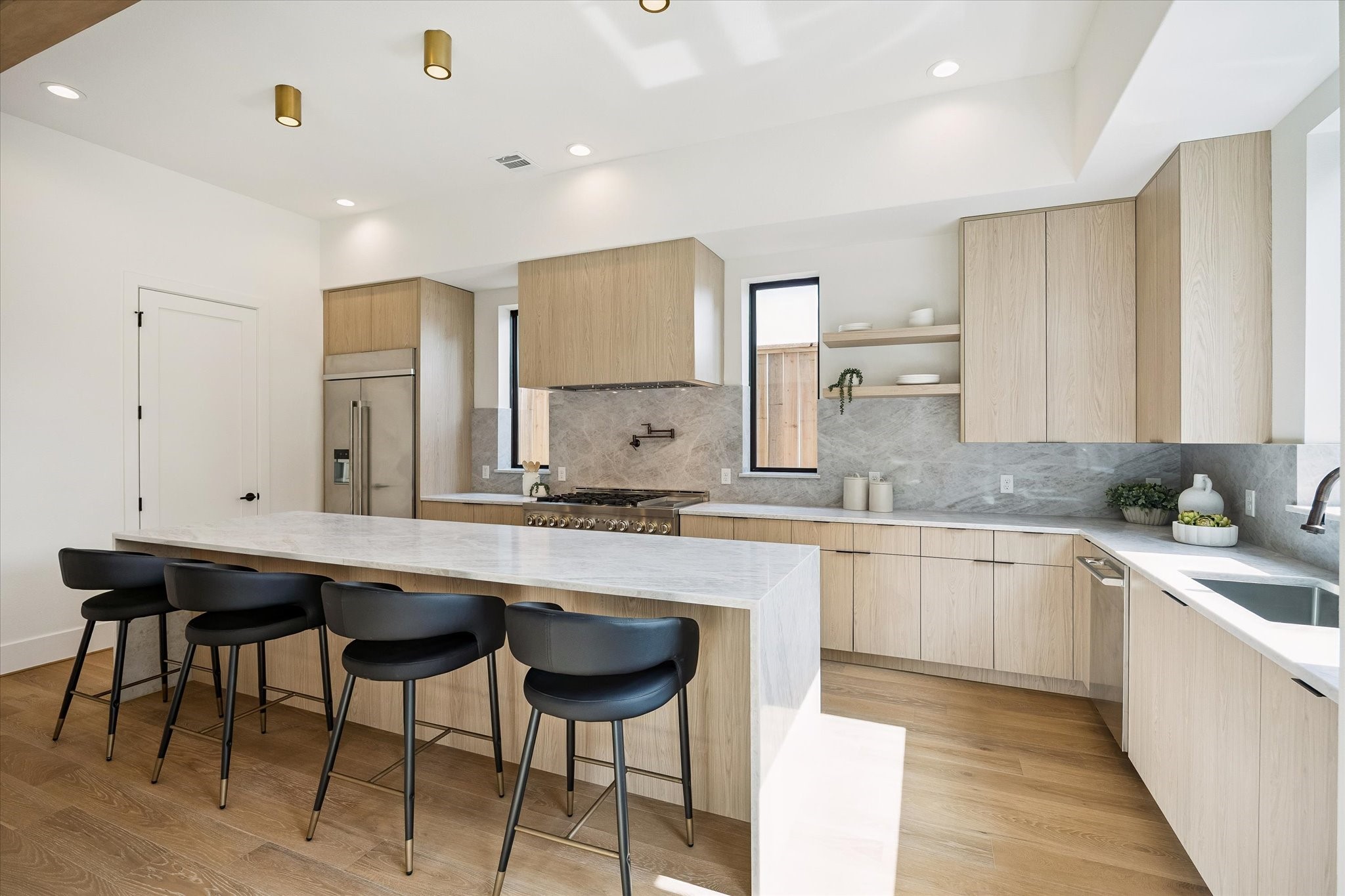  335 Harvard Street - 物件實景