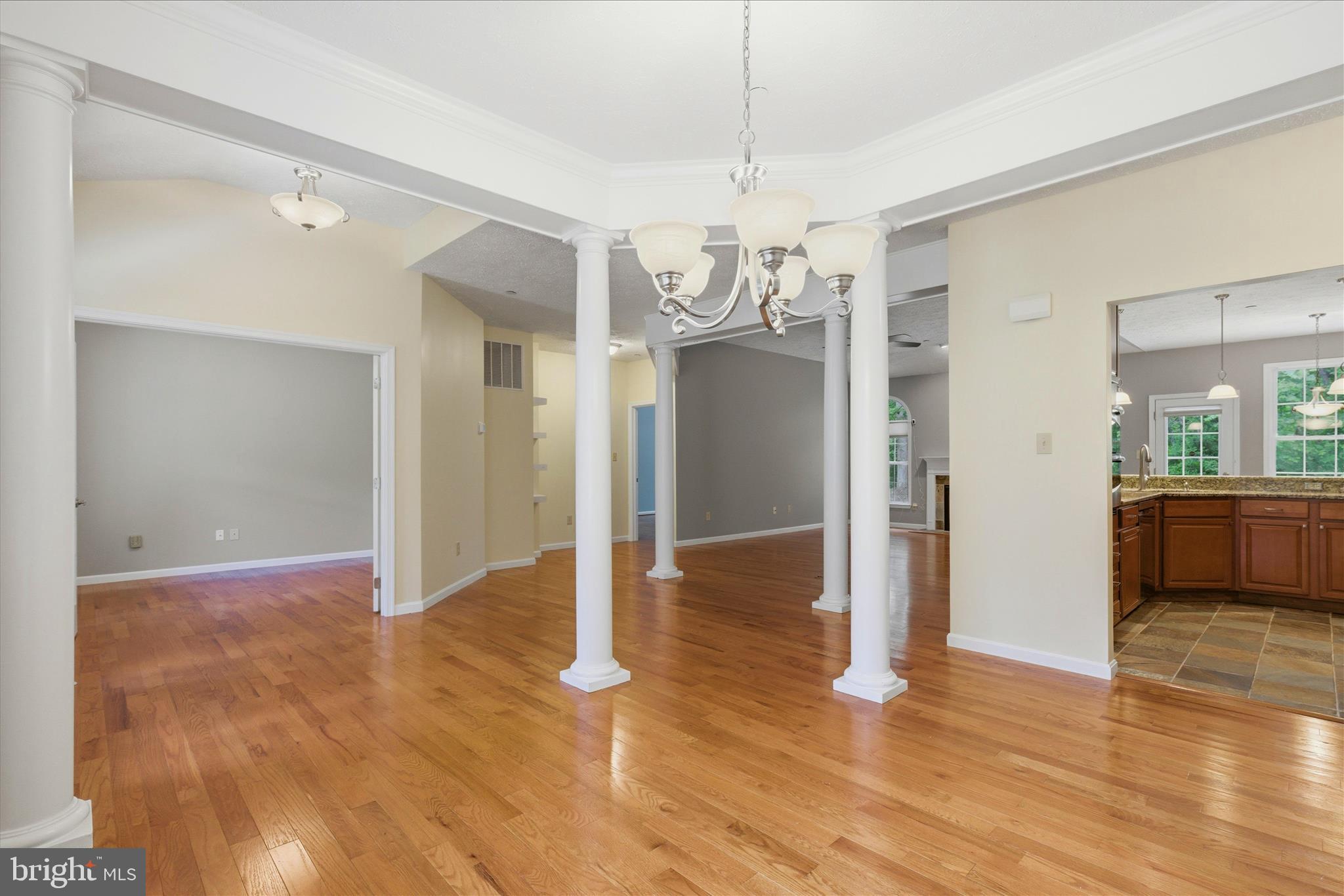 Hughesville, Maryland, 20637, United States, 3 Bedrooms Bedrooms, ,2 BathroomsBathrooms,Residential,For Sale,2049068