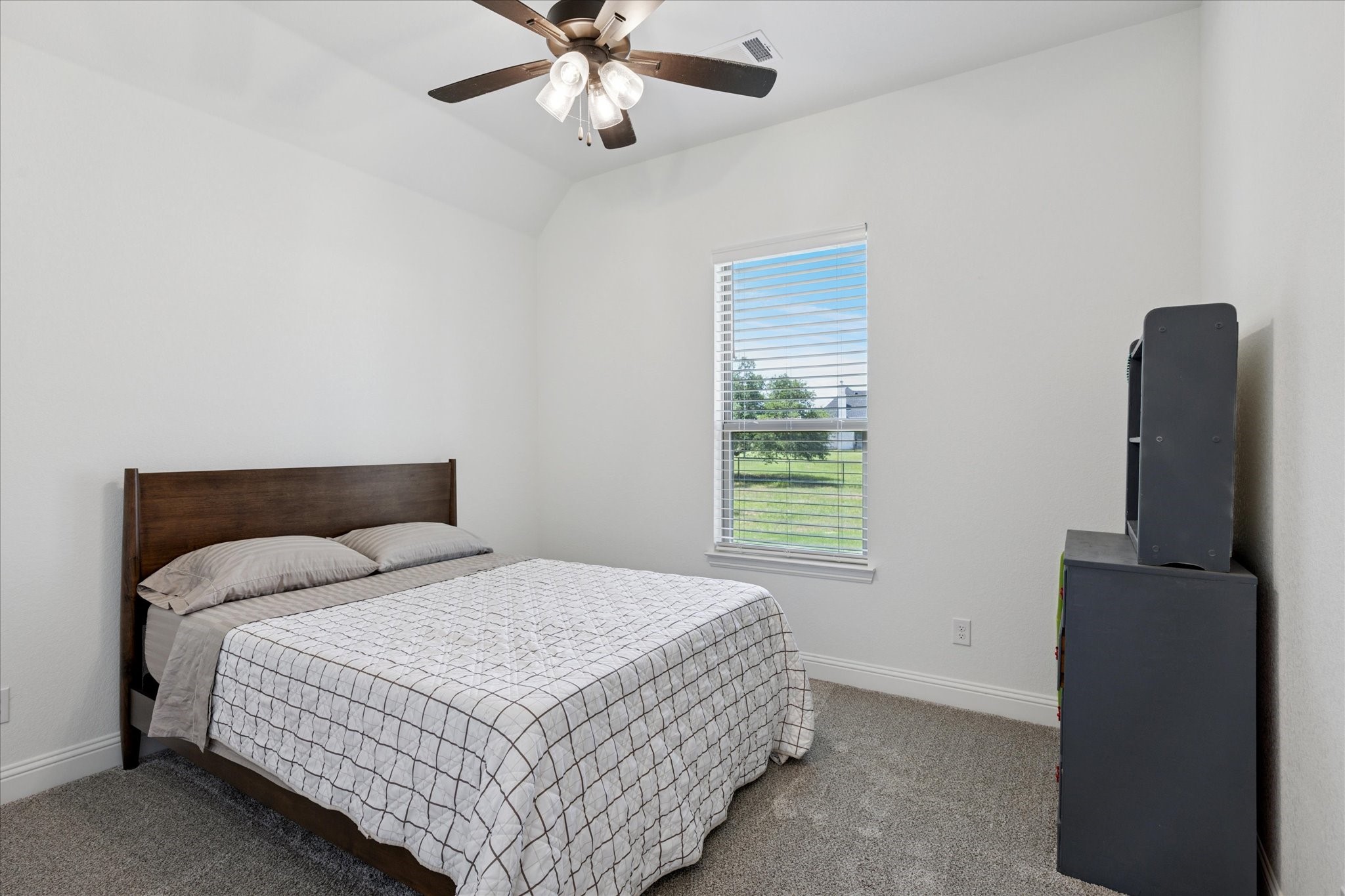Weatherford, Texas, 76085, United States, 4 Bedrooms Bedrooms, ,3 BathroomsBathrooms,Residential,For Sale,1849963