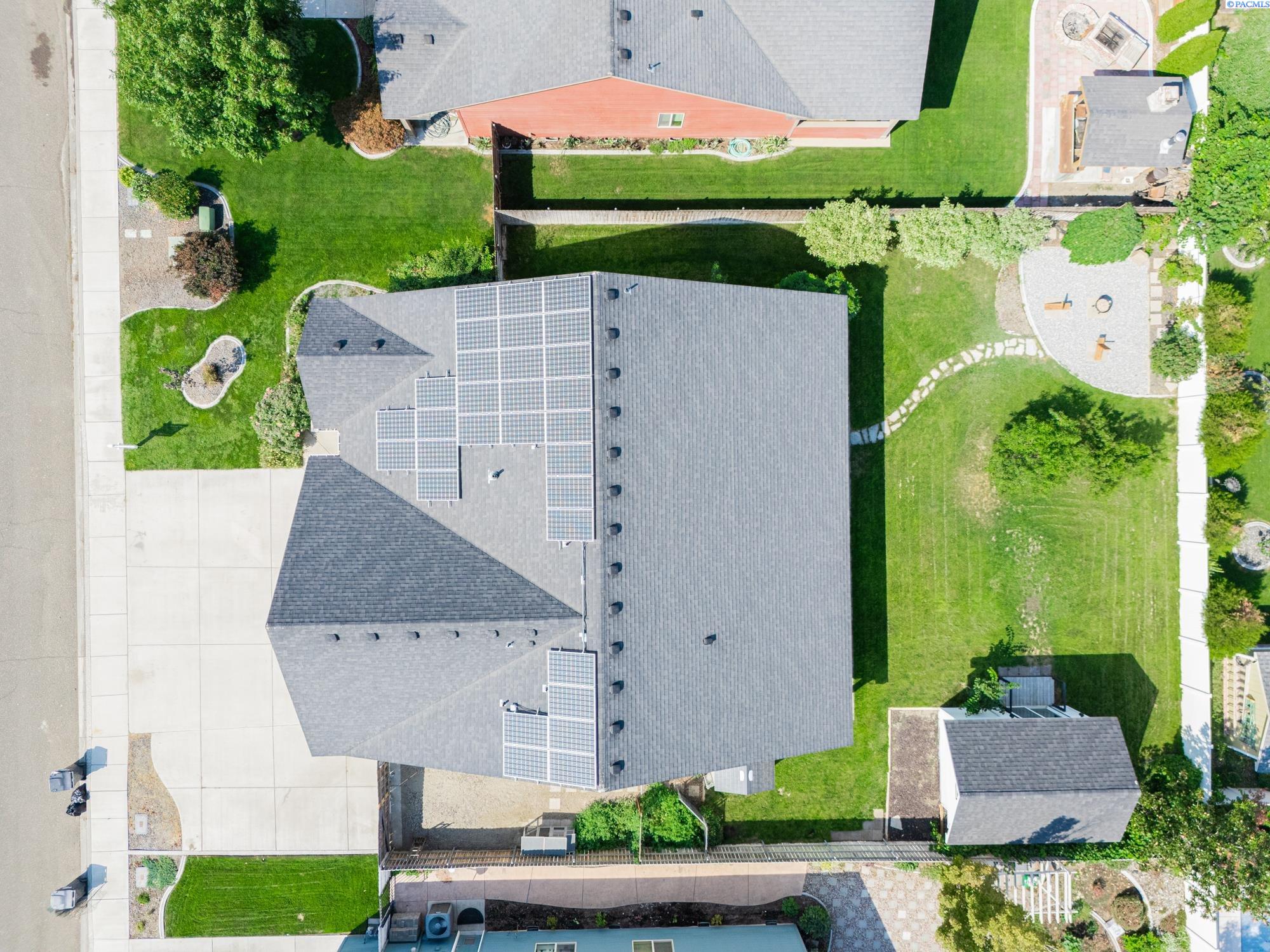 Pasco, Washington, 99301, United States, 4 Bedrooms Bedrooms, ,3 BathroomsBathrooms,Residential,For Sale,1933417