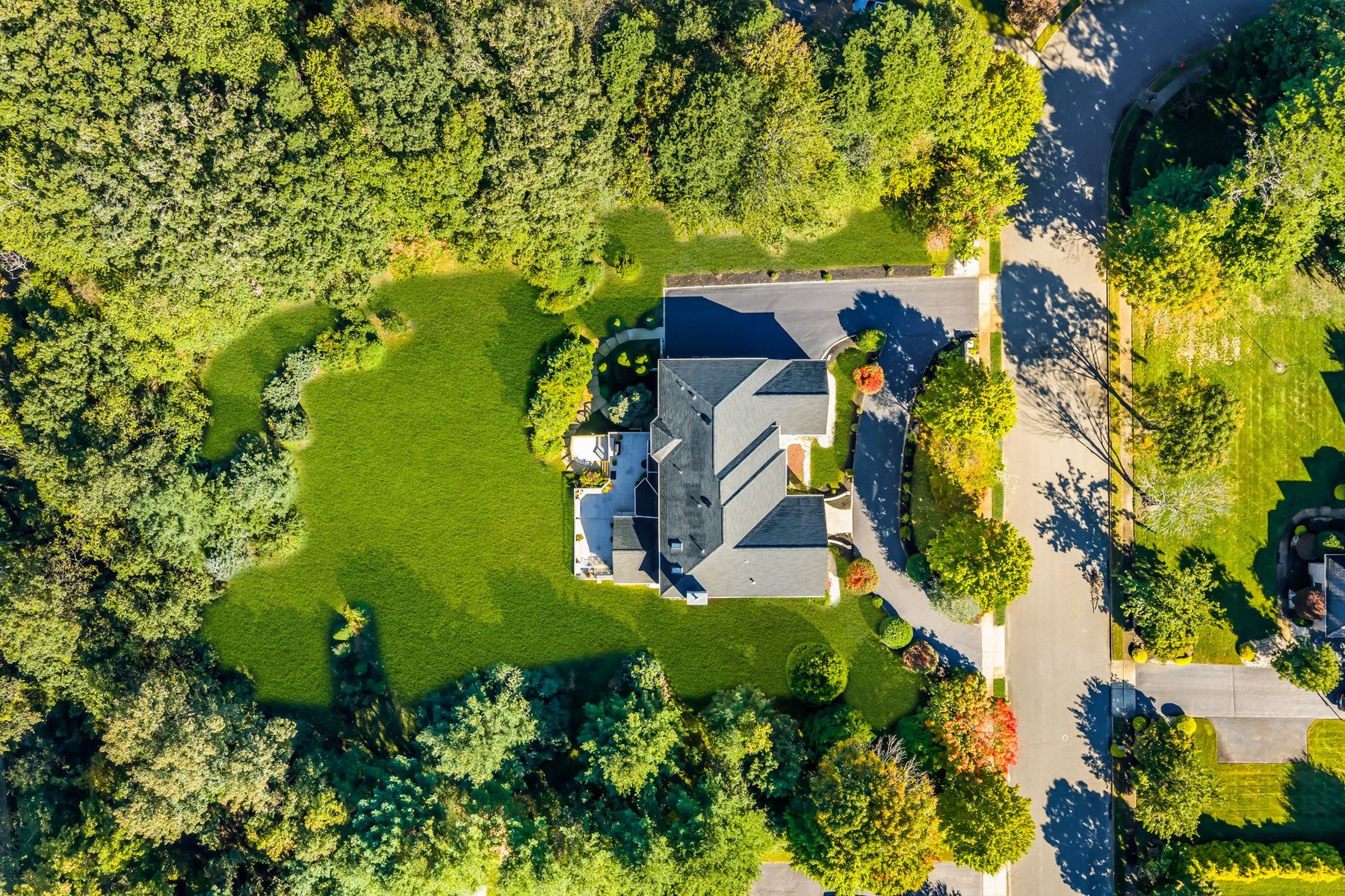  Luxury Multi-Generational Estate - 物件實景