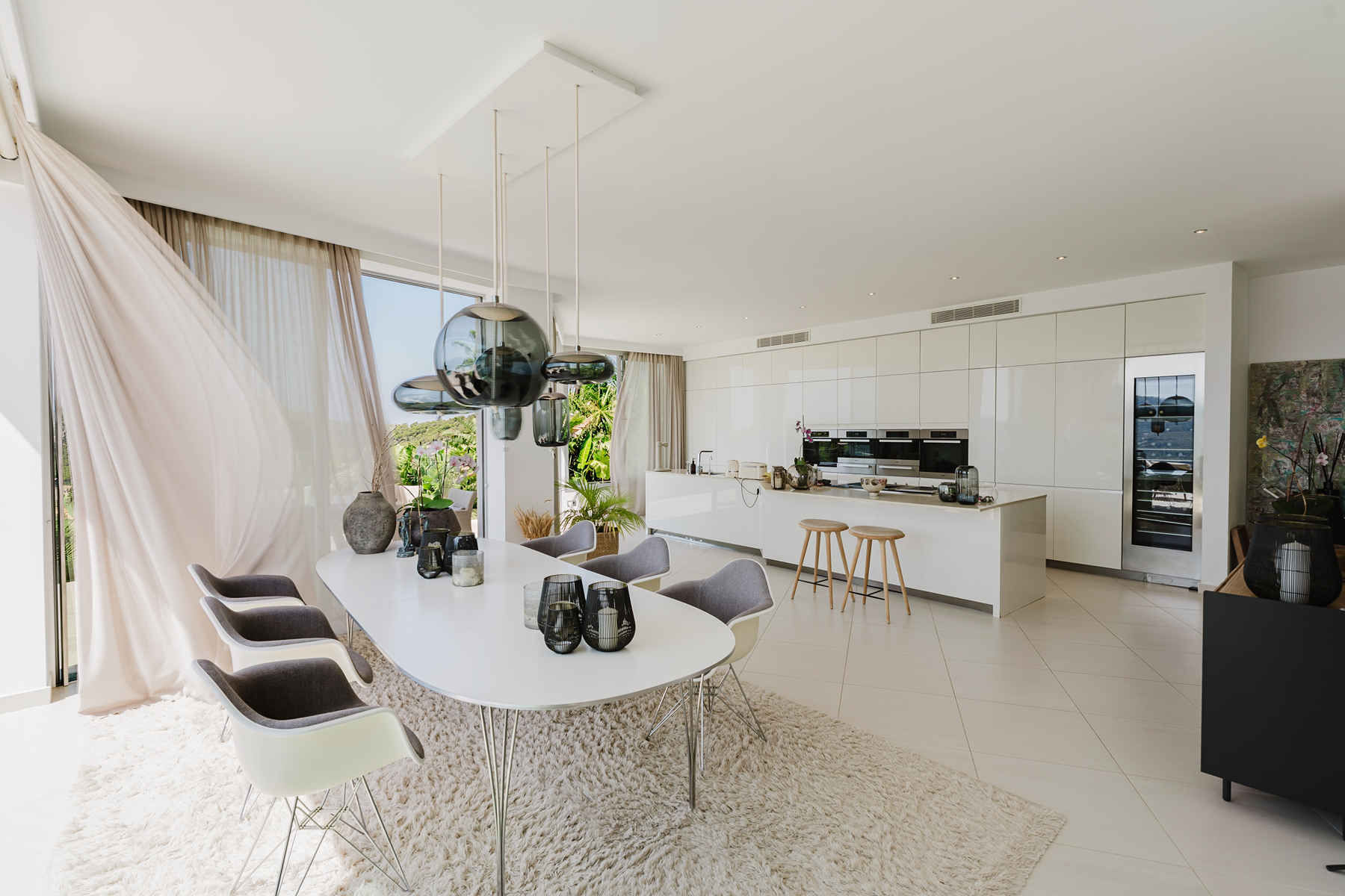  Modern-style villa with sea views in Port d