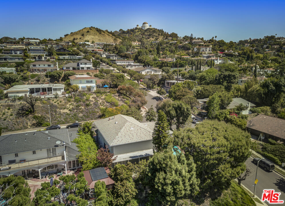 Los Angeles, California, 90027, United States, 4 Bedrooms Bedrooms, ,4 BathroomsBathrooms,Residential,For Sale,1918176