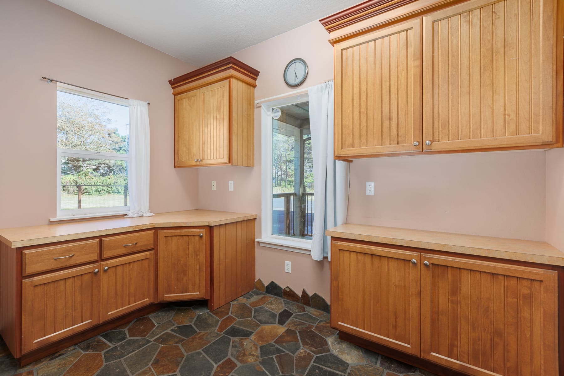  556 NW 56TH ST Newport, OR 97365 - 物件實景