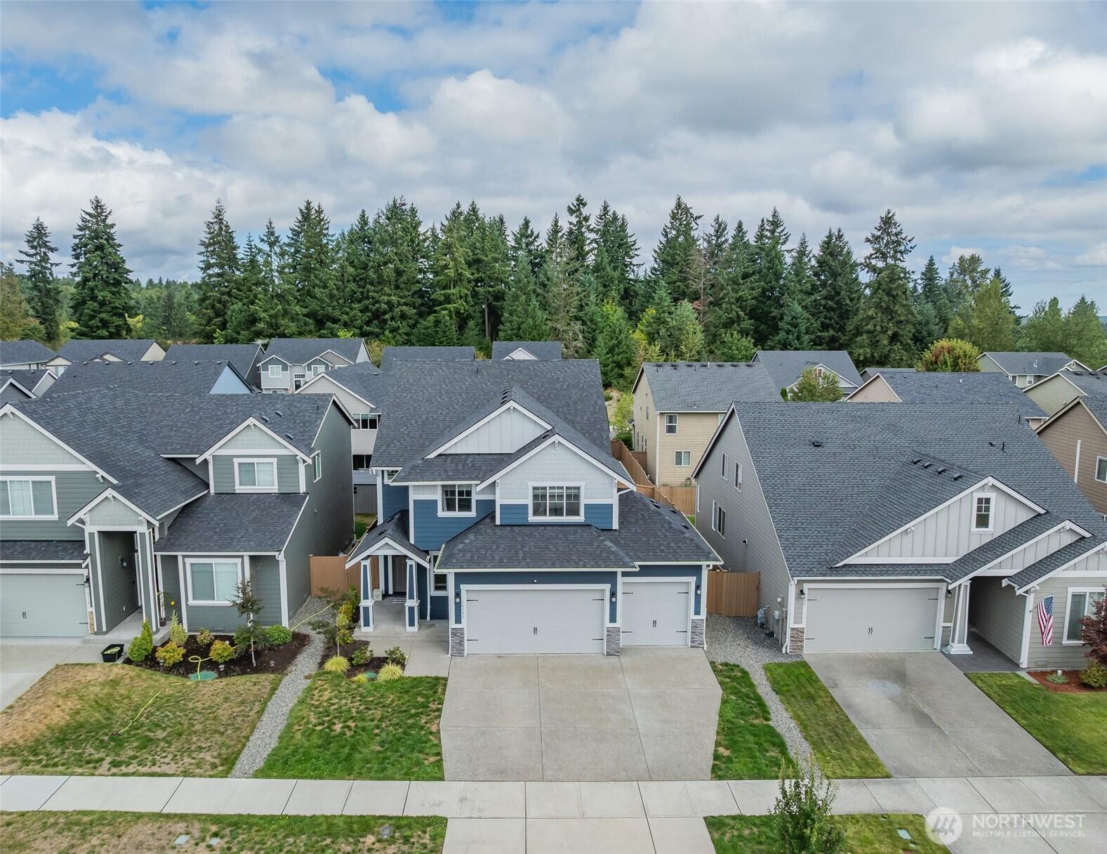 YELM, Washington, 98597, United States, 4 Bedrooms Bedrooms, ,5 BathroomsBathrooms,Residential,For Sale,1926043