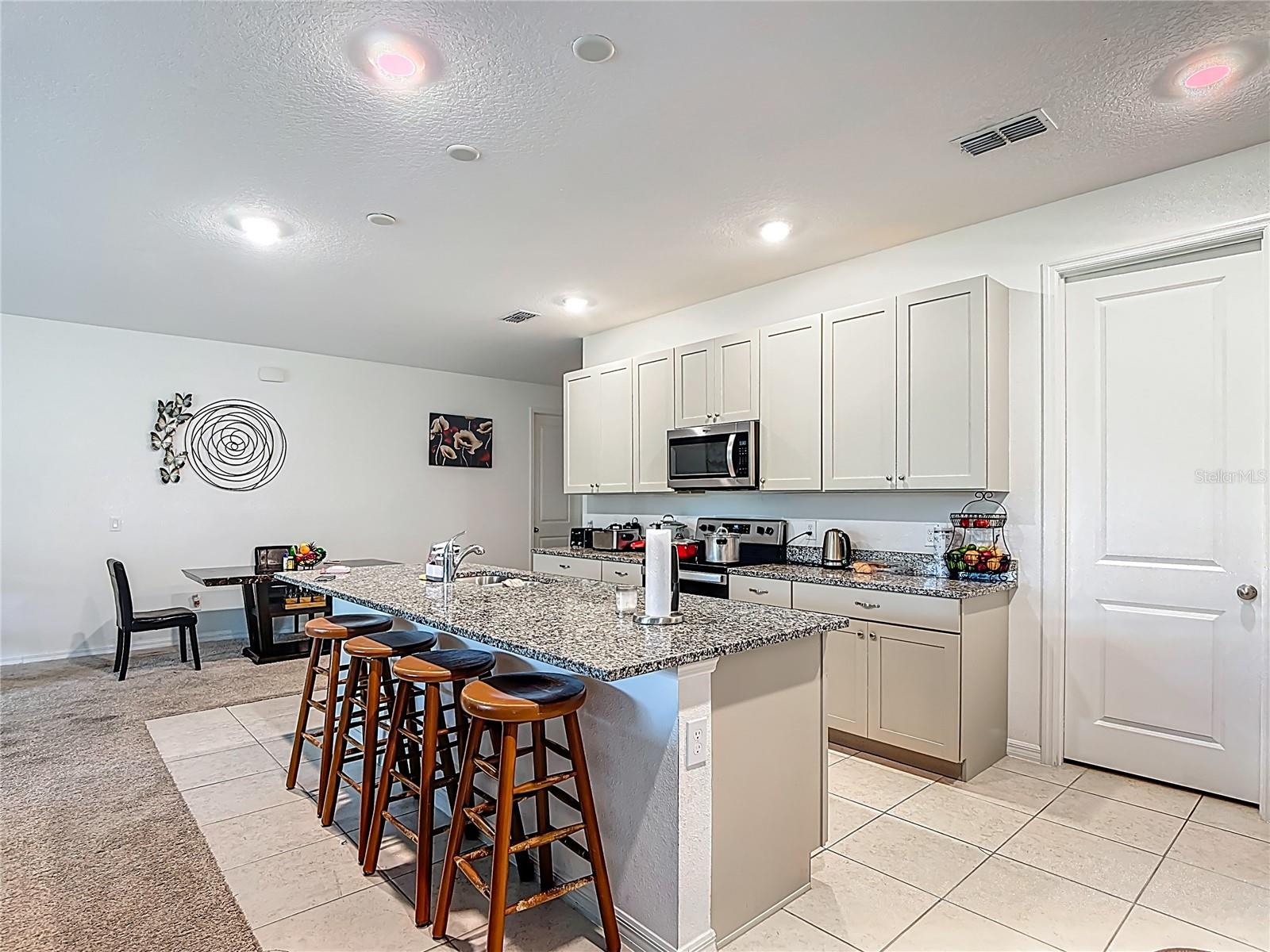 ST CLOUD, Florida, 34771, United States, 5 Bedrooms Bedrooms, ,4 BathroomsBathrooms,Residential,For Sale,1980959