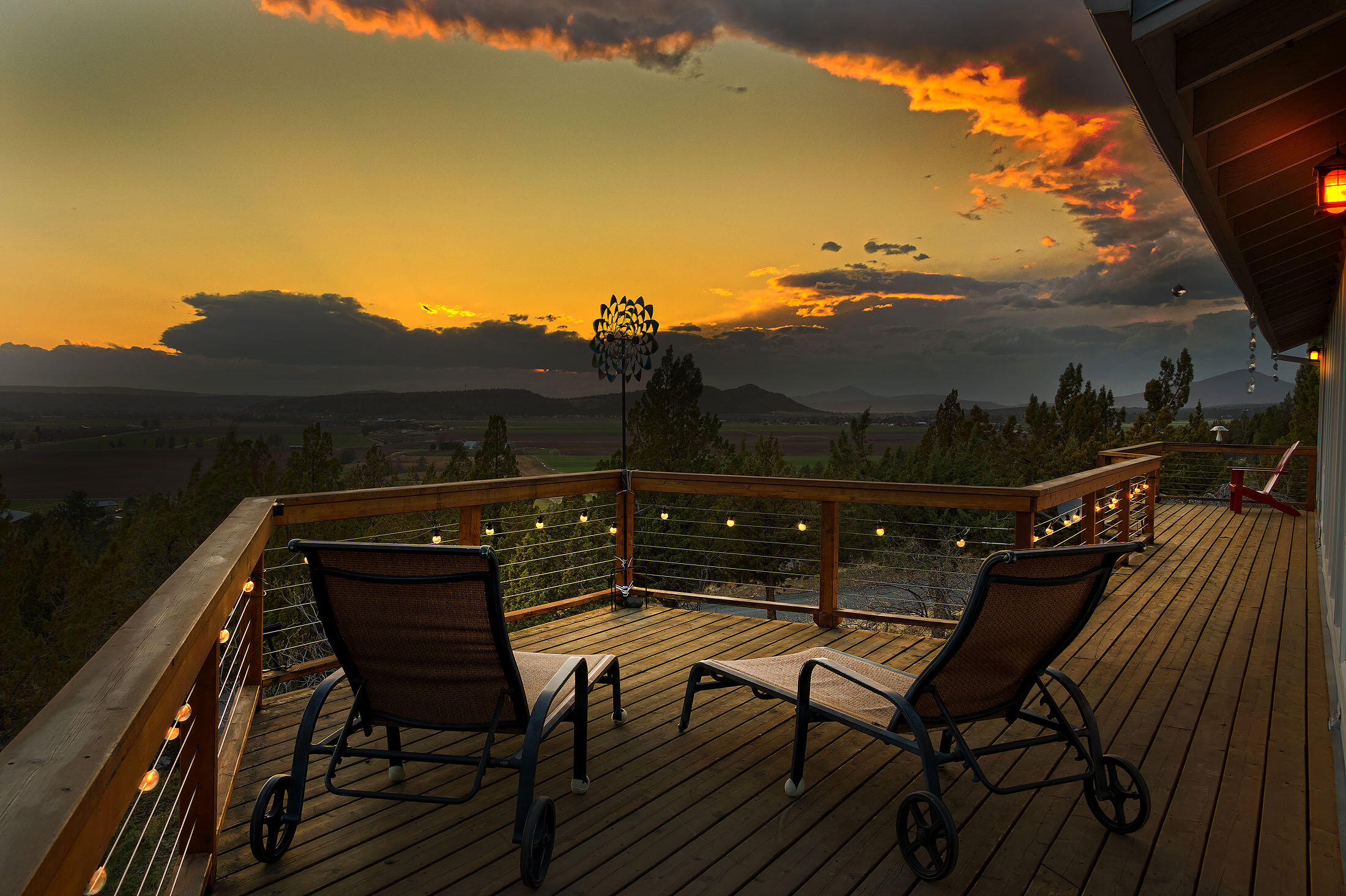 Prineville, Oregon, 97754, United States, 3 Bedrooms Bedrooms, ,3 BathroomsBathrooms,Residential,For Sale,1847629