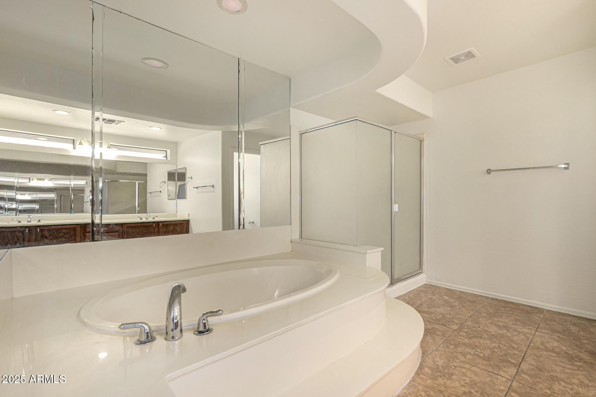 Litchfield Park, Arizona, 85340, United States, 5 Bedrooms Bedrooms, ,5 BathroomsBathrooms,Residential,For Sale,1916561