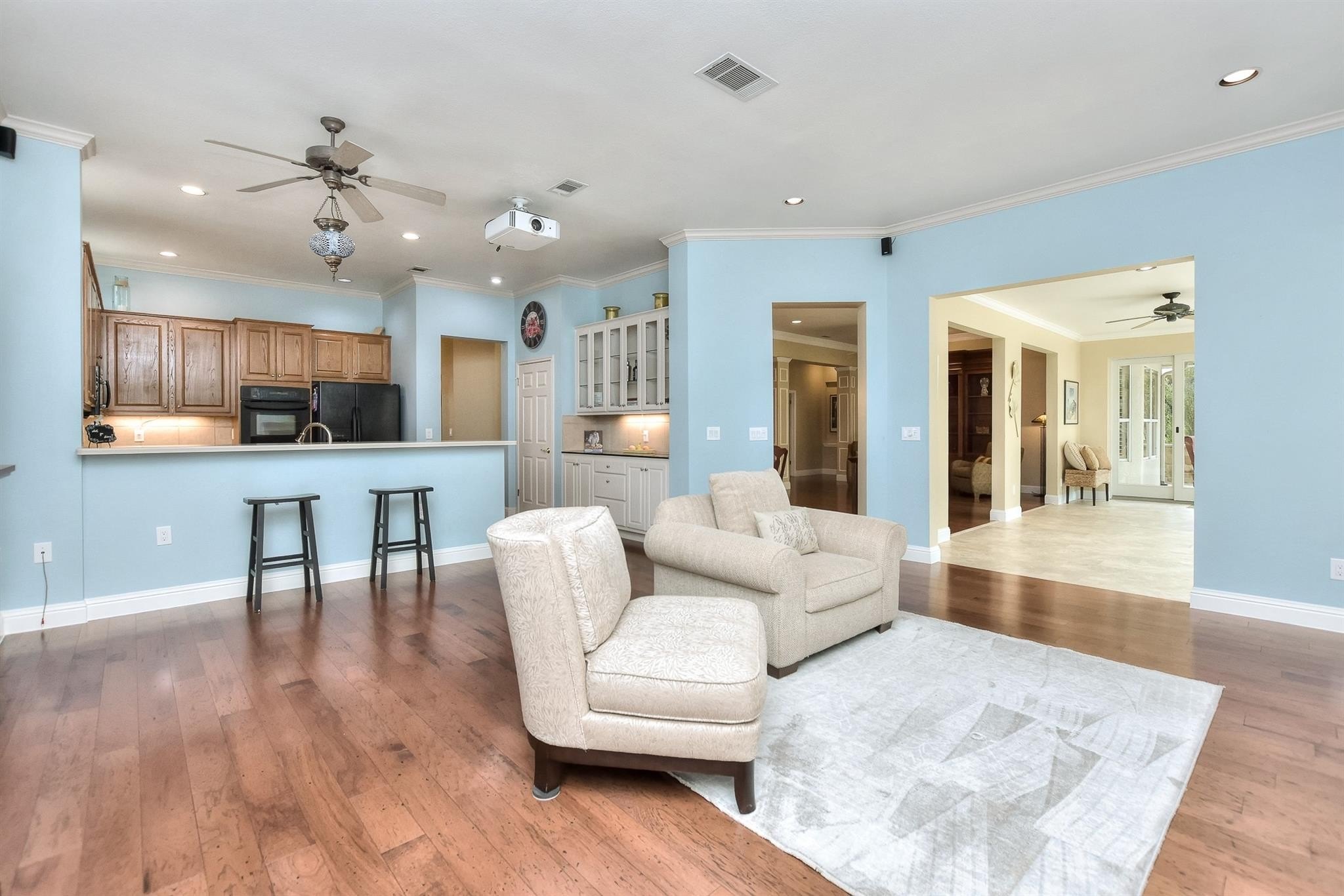 Georgetown, Texas, 78633, United States, 2 Bedrooms Bedrooms, ,2 BathroomsBathrooms,Residential,For Sale,1977670