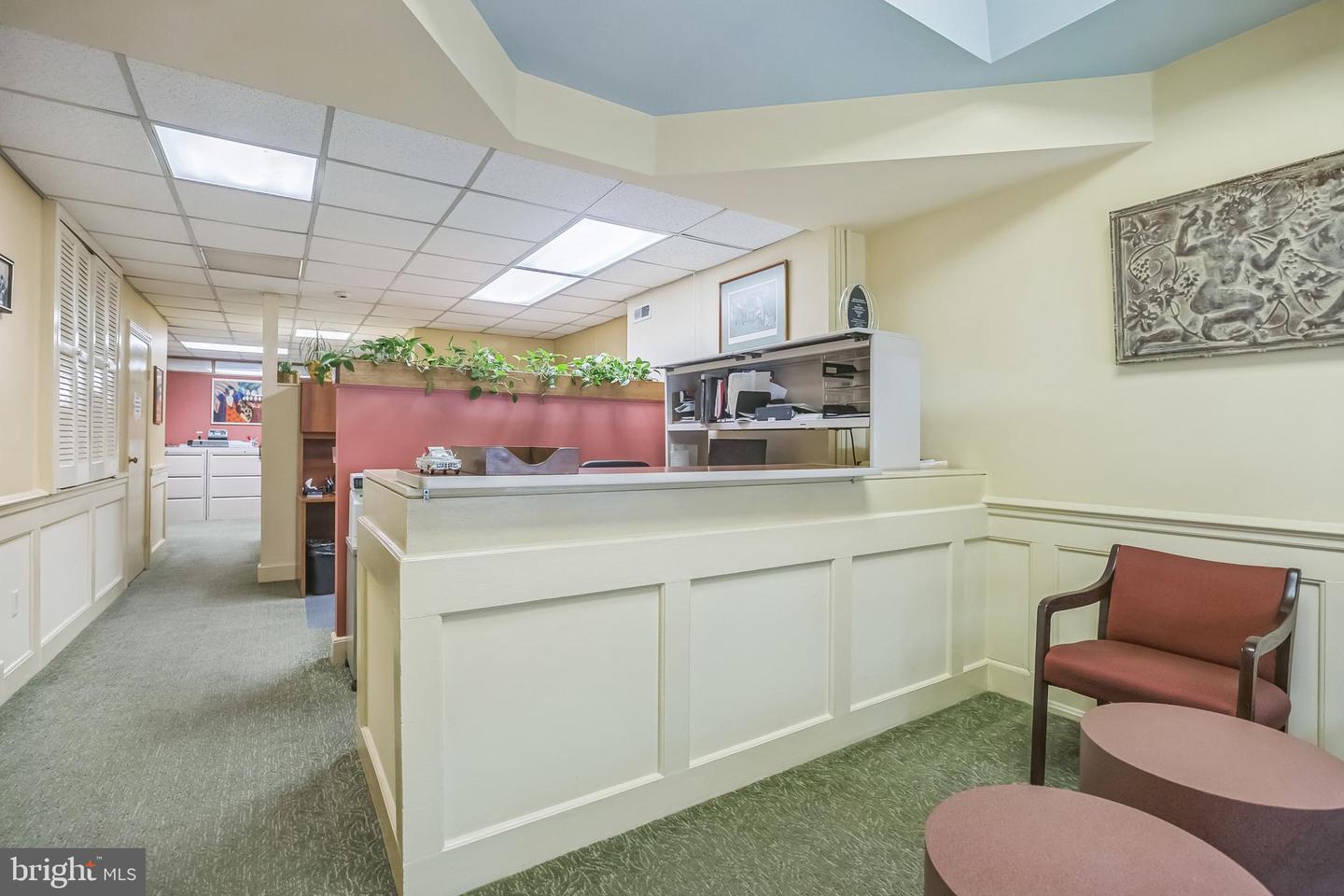 Philadelphia, Pennsylvania, 19103, United States, ,Residential,For Sale,1903580