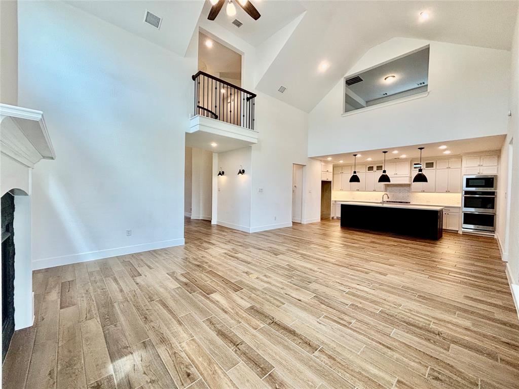 Haslet, Texas, 76052, United States, 5 Bedrooms Bedrooms, ,5 BathroomsBathrooms,Residential,For Sale,1876085