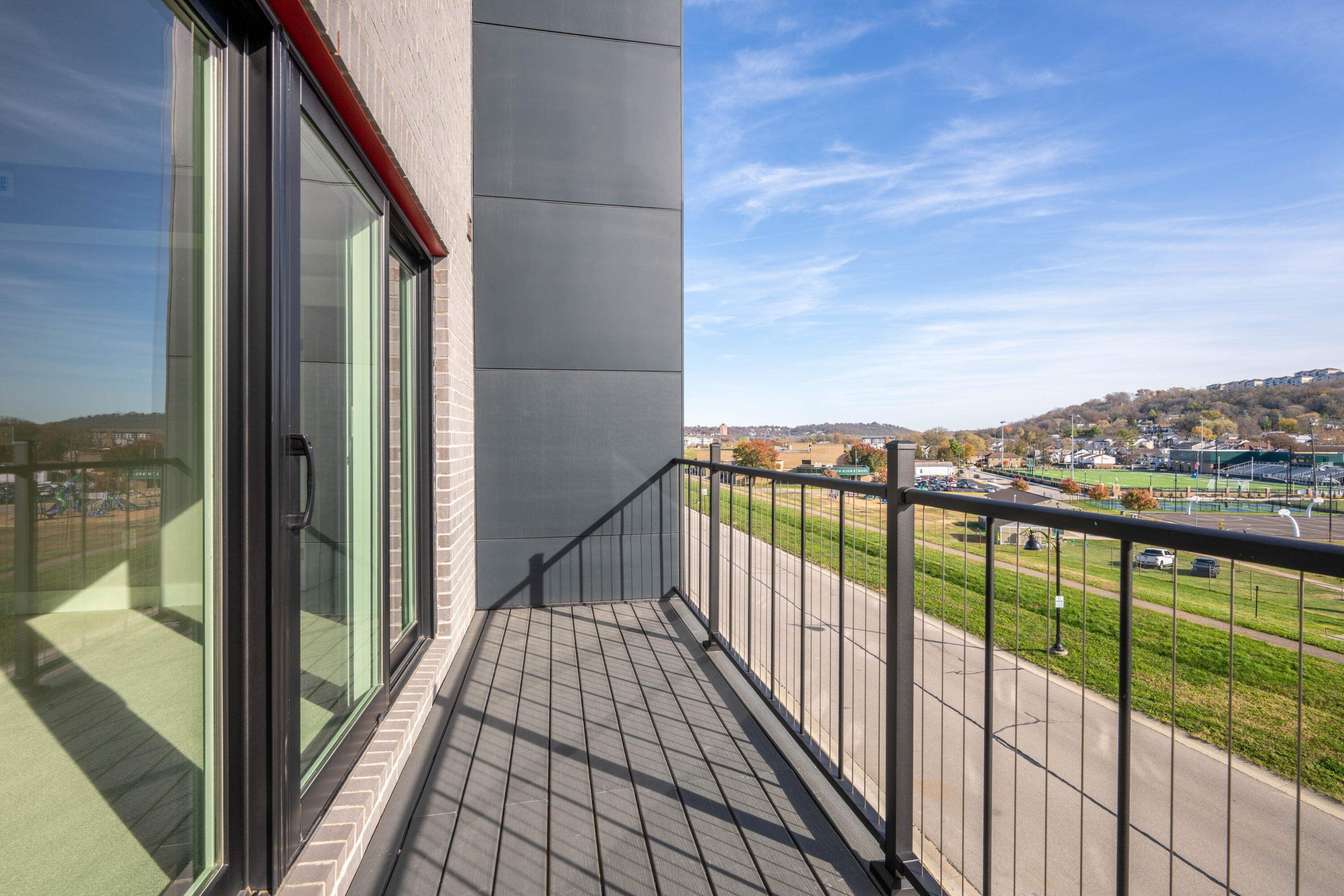 Dayton, Kentucky, 41074, United States, 2 Bedrooms Bedrooms, ,3 BathroomsBathrooms,Residential,For Sale,1995774