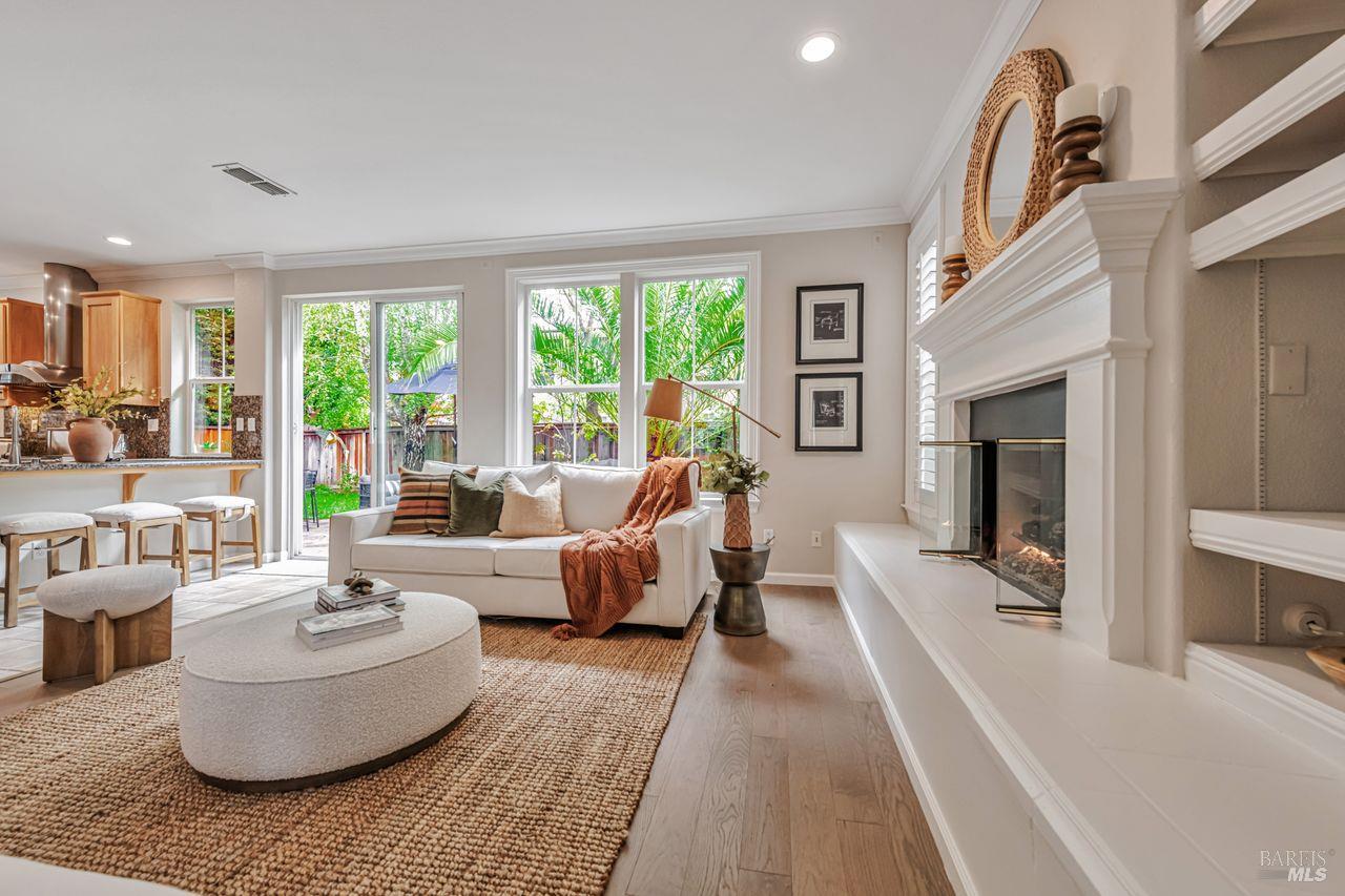 Novato, California, 94949, United States, 5 Bedrooms Bedrooms, ,3 BathroomsBathrooms,Residential,For Sale,1941742