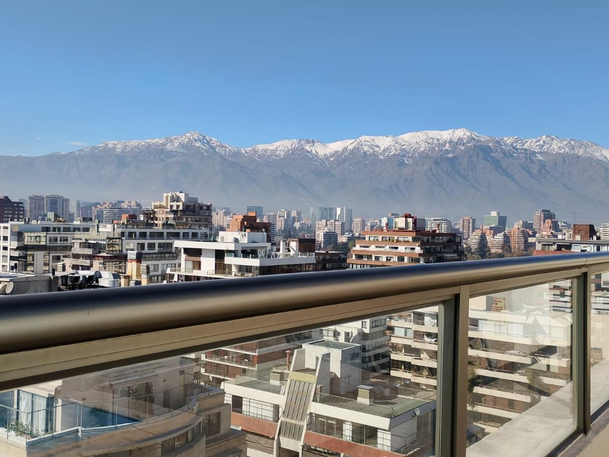 Vitacura, Chile, 3 Bedrooms Bedrooms, ,3 BathroomsBathrooms,Residential,For Sale,1892646