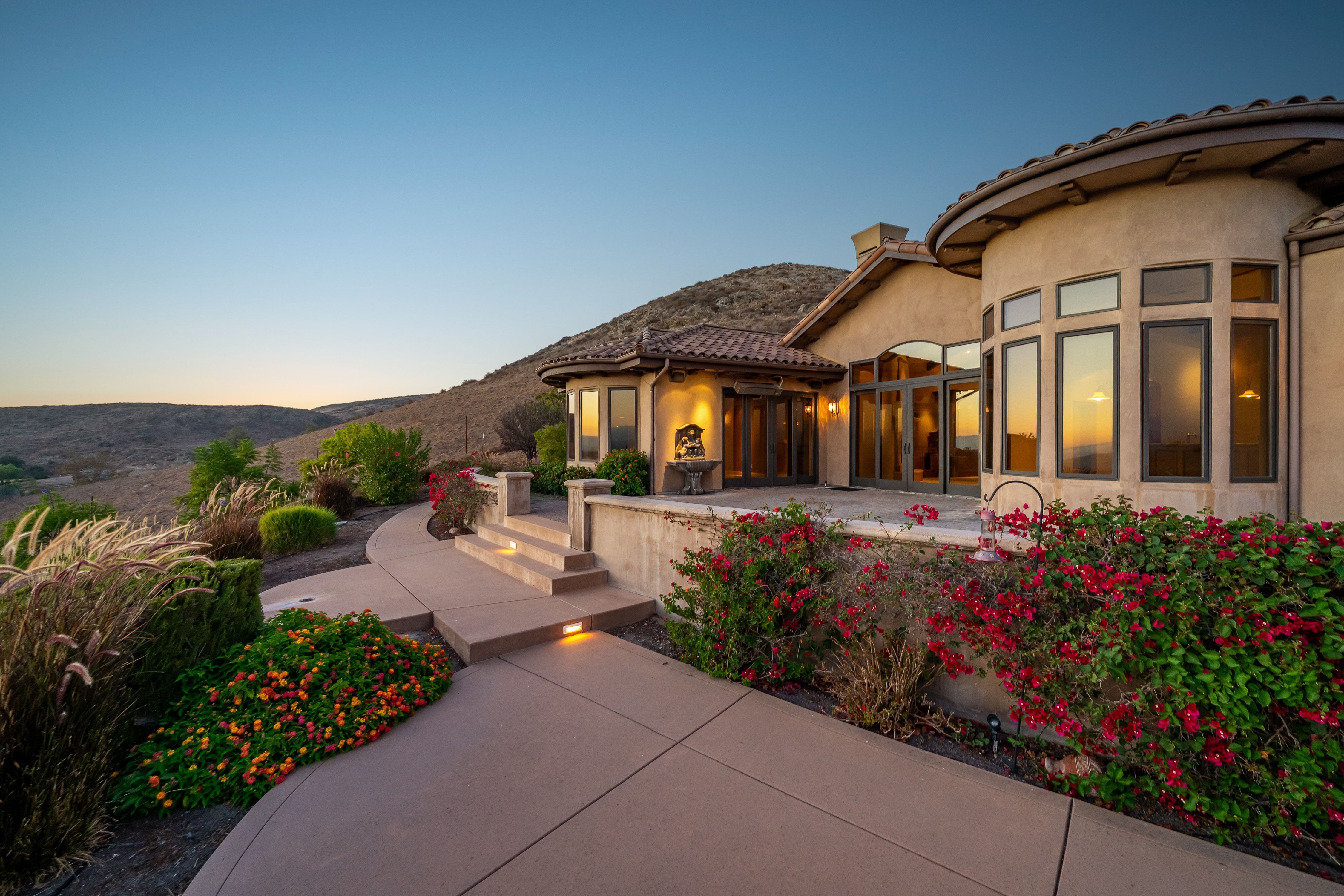  Edna Valley Mediterranean-Style Home with Panoramic Views - 物件實景
