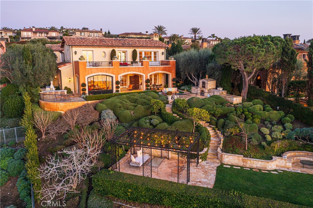 Newport Coast, California, 92657, United States, 4 Bedrooms Bedrooms, ,6 BathroomsBathrooms,Residential,For Sale,1896952