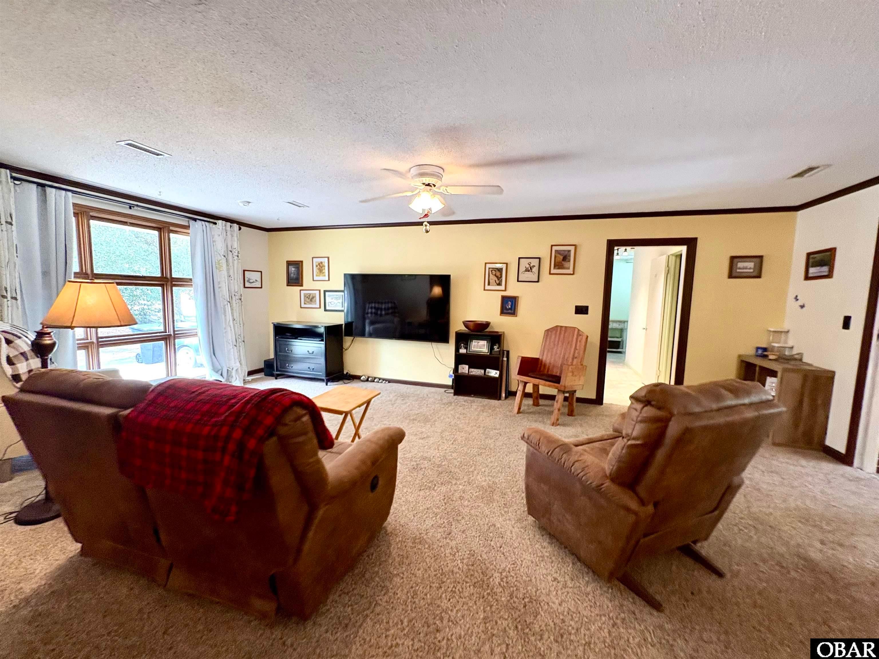 Kill Devil Hills, North Carolina, 27948-8406, United States, 3 Bedrooms Bedrooms, ,3 BathroomsBathrooms,Residential,For Sale,1959327