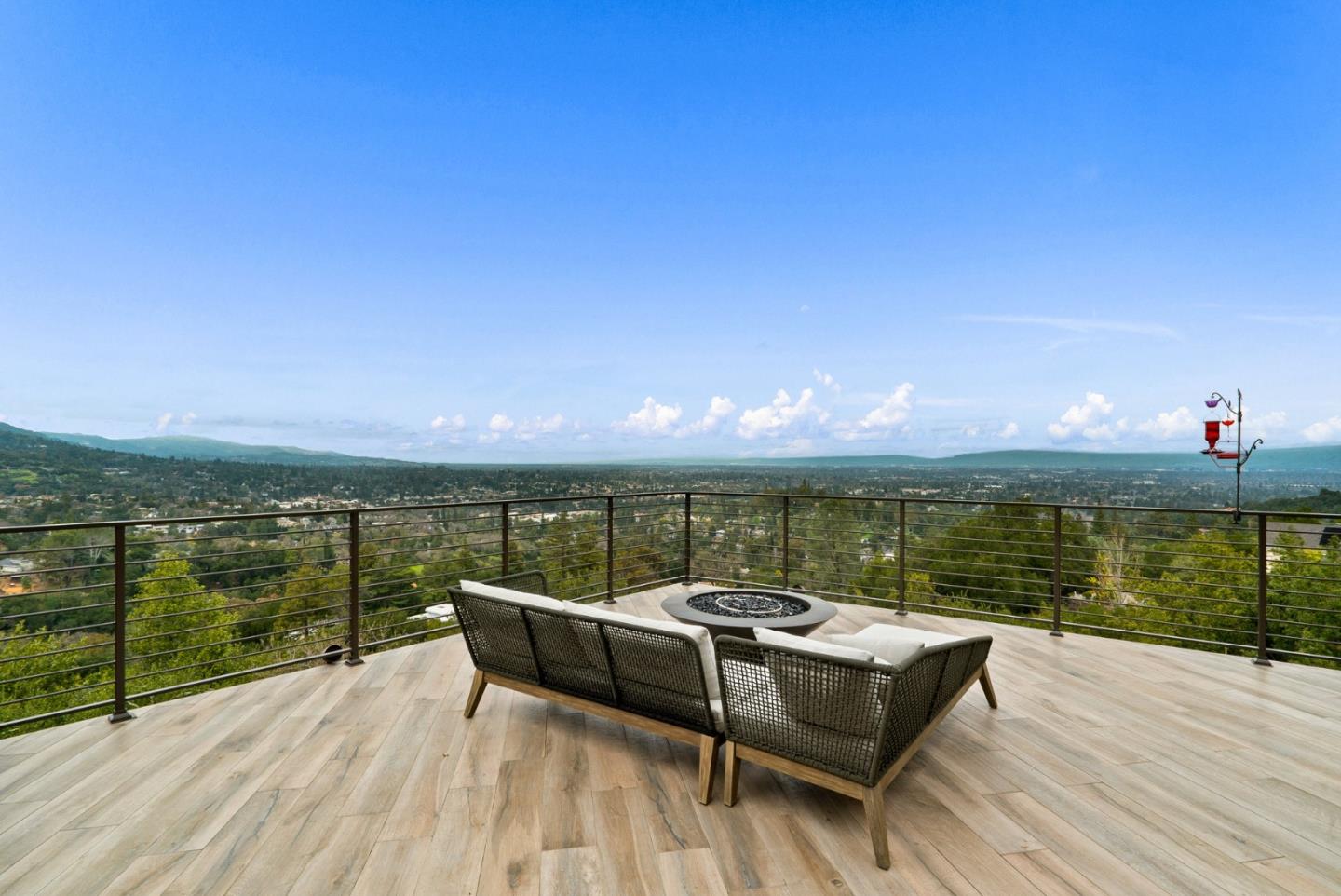 Los Gatos, California, 95030, United States, 5 Bedrooms Bedrooms, ,6 BathroomsBathrooms,Residential,For Sale,1997013