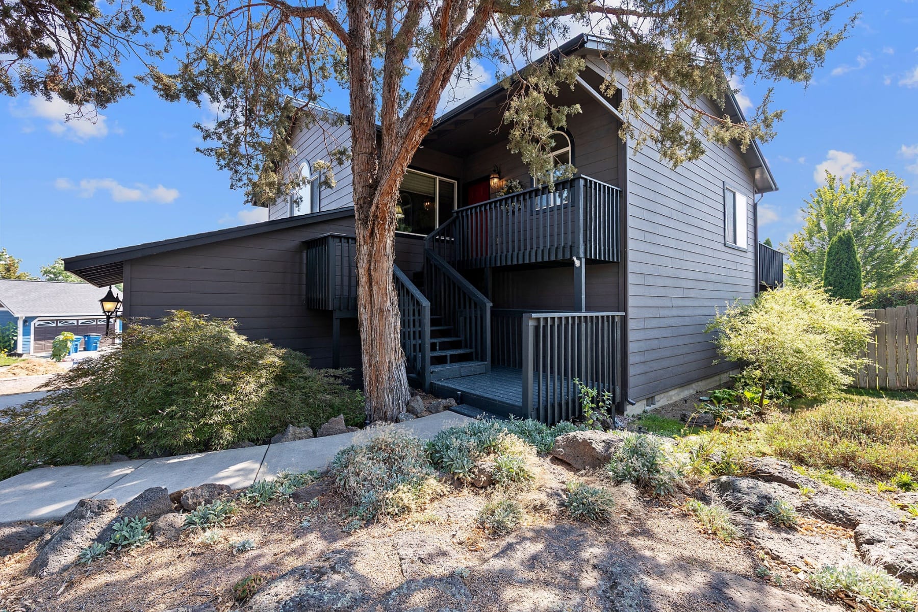  2350 SW Indian Avenue Redmond, OR 97756 - 物件實景