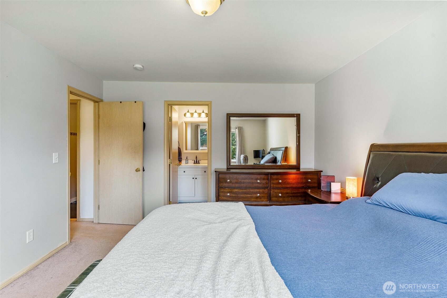 Sedro Woolley, Washington, 98284, United States, 3 Bedrooms Bedrooms, ,1 BathroomBathrooms,Residential,For Sale,1898122