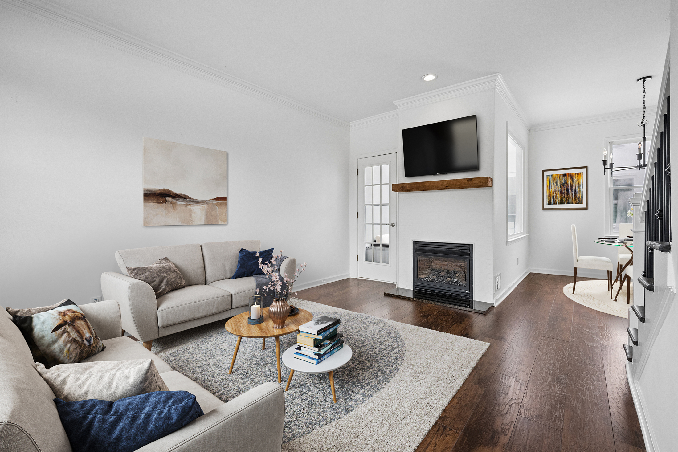  Updated Two-story Condo Tucked inside Intimate Community in Virginia Highland - 物件實景