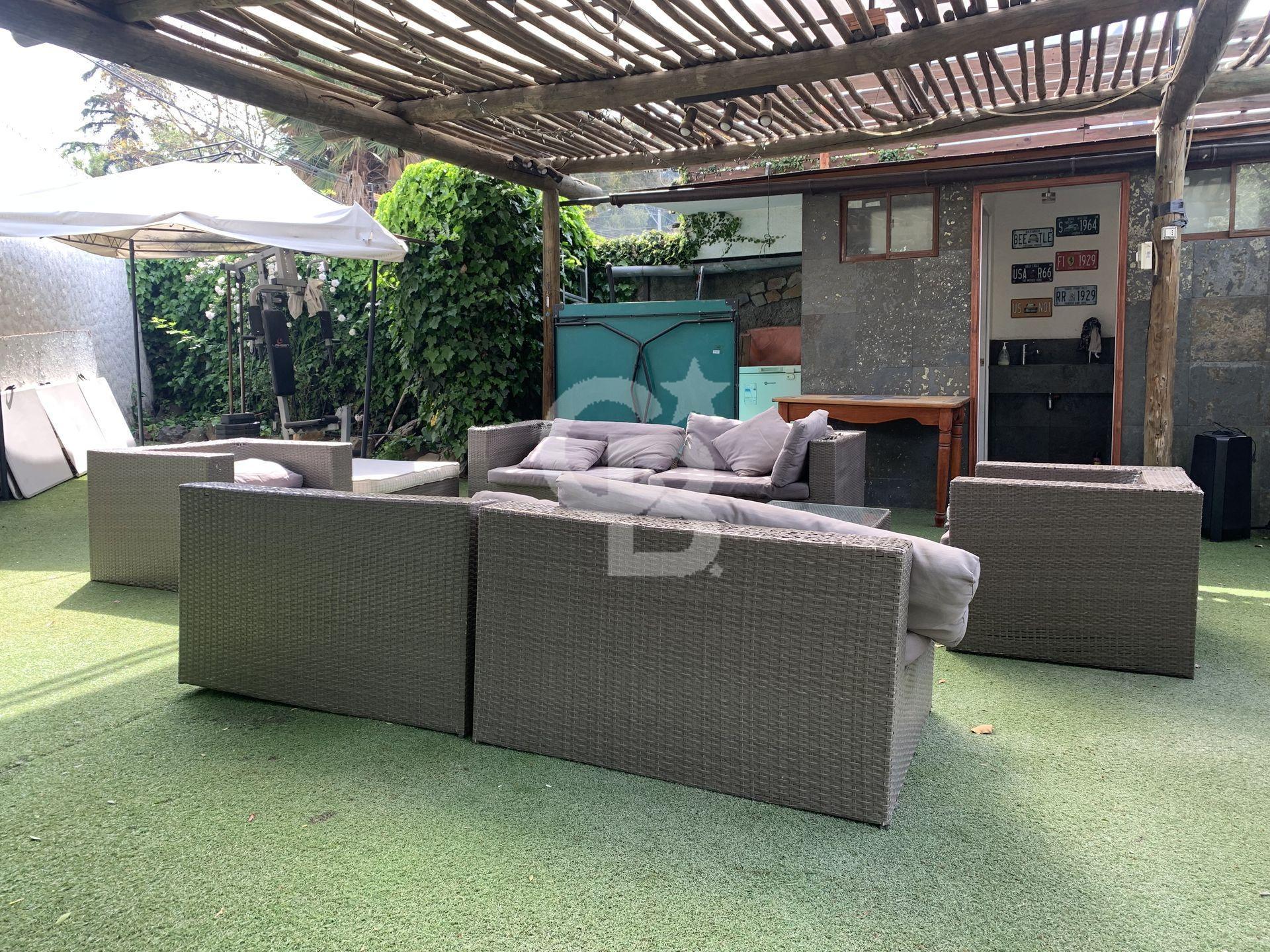 La Reina, Chile, 5 Bedrooms Bedrooms, ,6 BathroomsBathrooms,Residential,For Sale,1970888