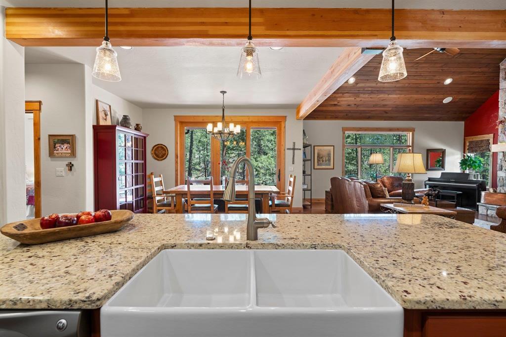 Durango, Colorado, 81301, United States, 4 Bedrooms Bedrooms, ,2 BathroomsBathrooms,Residential,For Sale,1795350