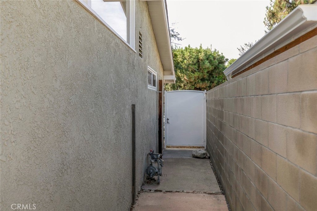 Granada Hills, California, 91344, United States, 3 Bedrooms Bedrooms, ,2 BathroomsBathrooms,Residential,For Sale,1940925