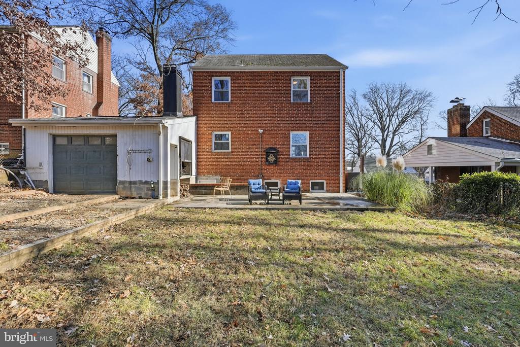 Silver Spring, Maryland, 20901, United States, 4 Bedrooms Bedrooms, ,3 BathroomsBathrooms,Residential,For Sale,2002464