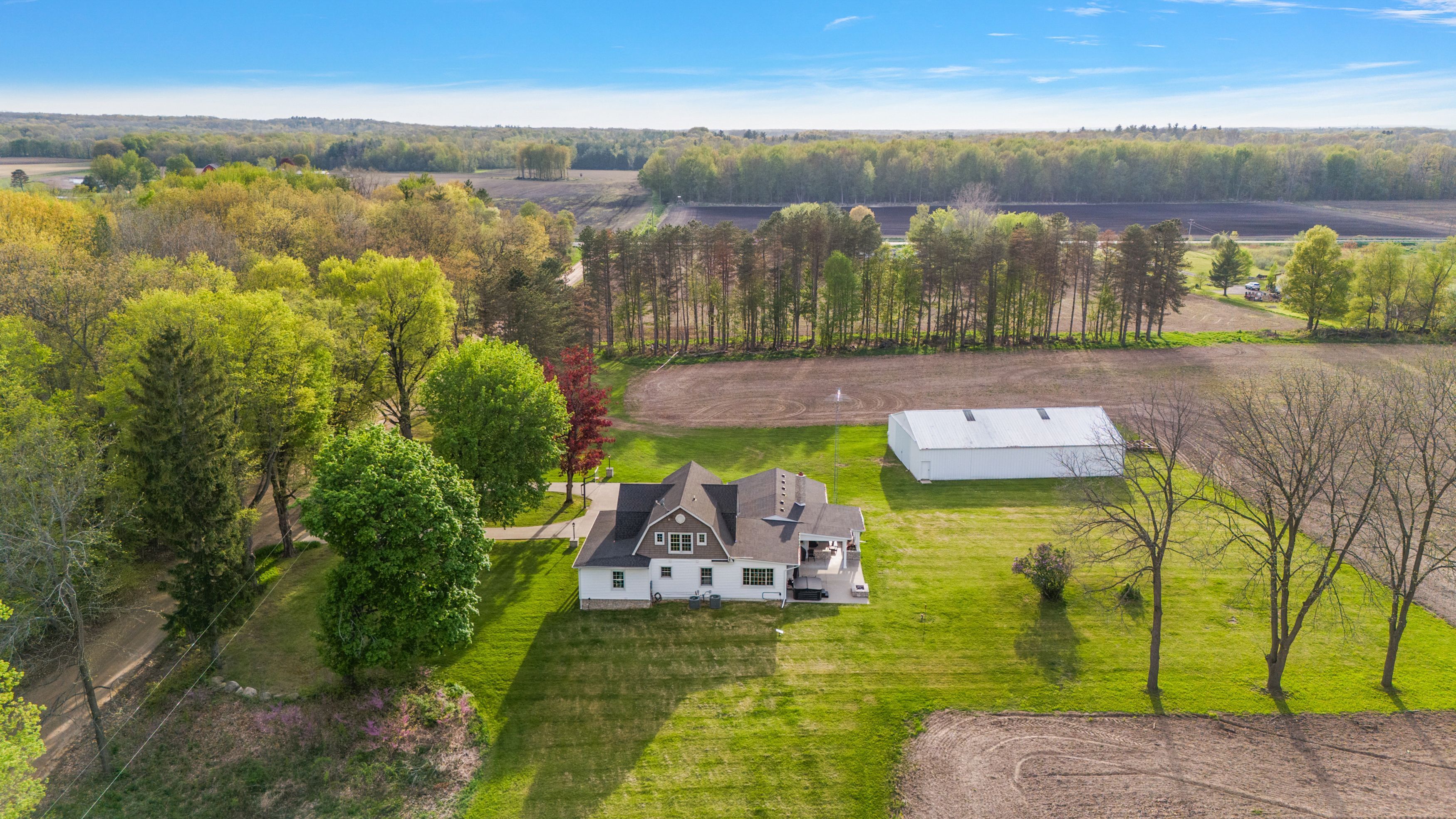 Lapeer, Michigan, 48446, United States, 3 Bedrooms Bedrooms, ,3 BathroomsBathrooms,Residential,For Sale,1807145