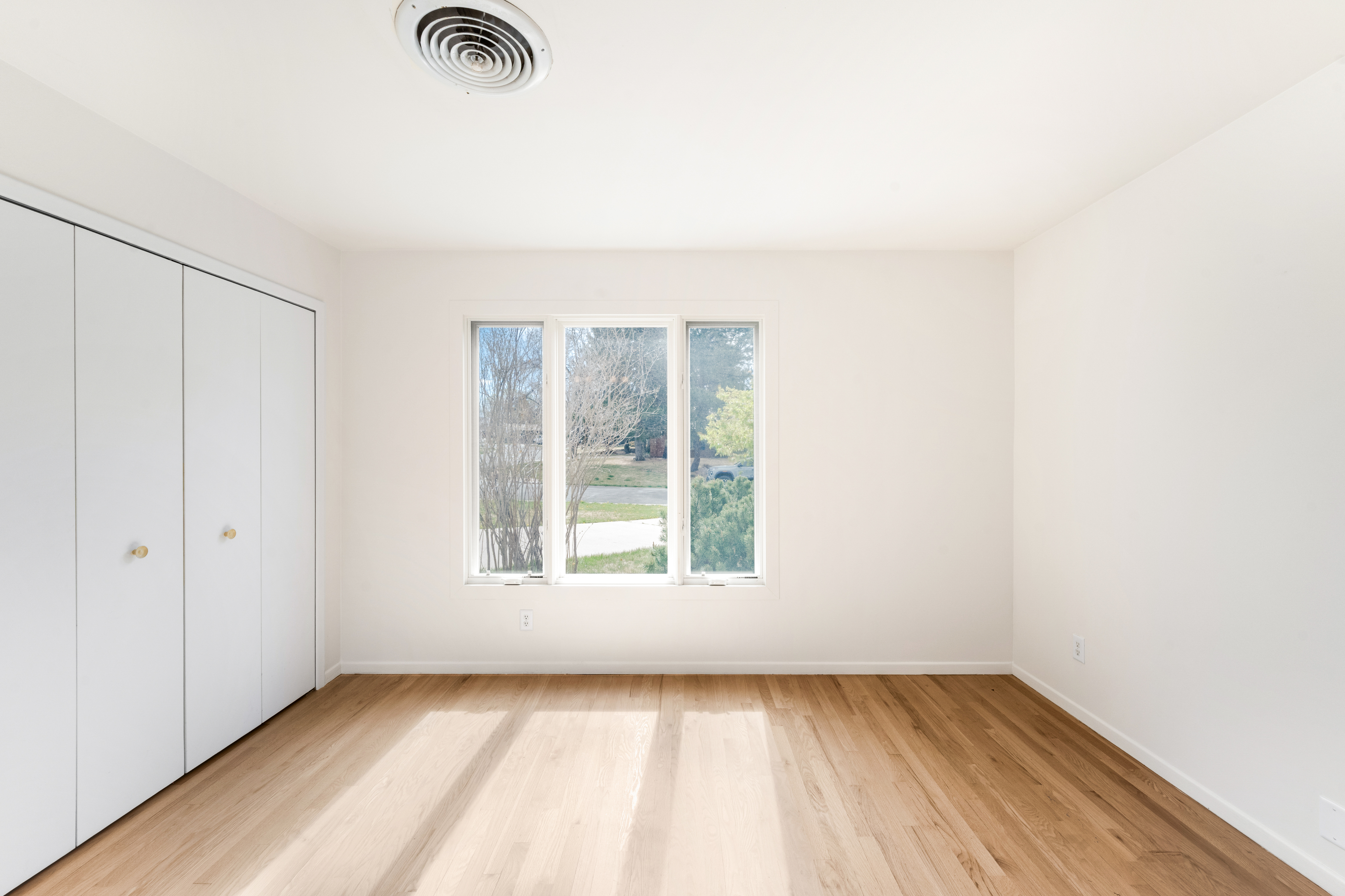  Expansive Southmoor Vista Ranch with Endless Potential - 物件實景