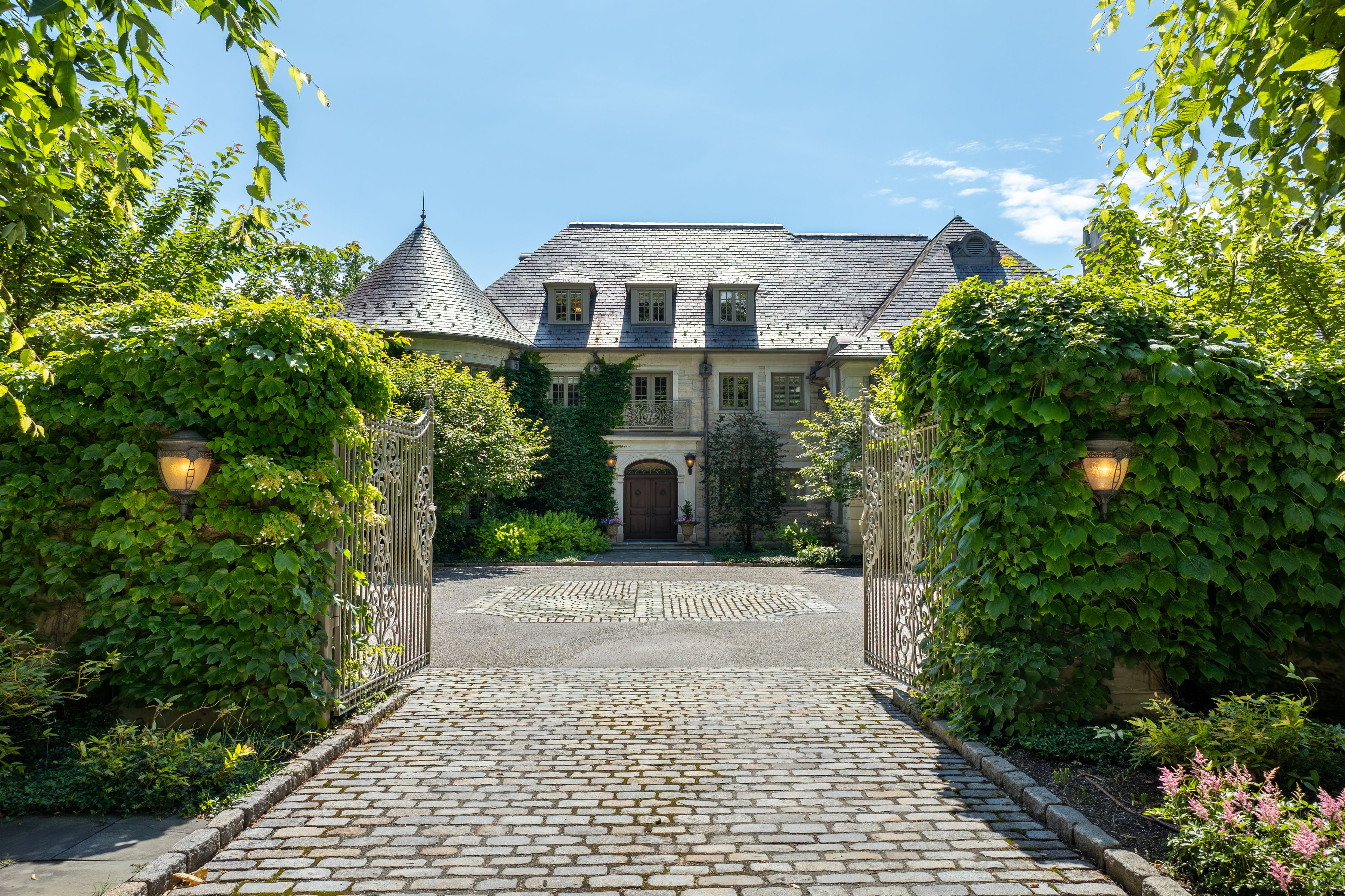  17 Cowdray Park Drive - 物件實景