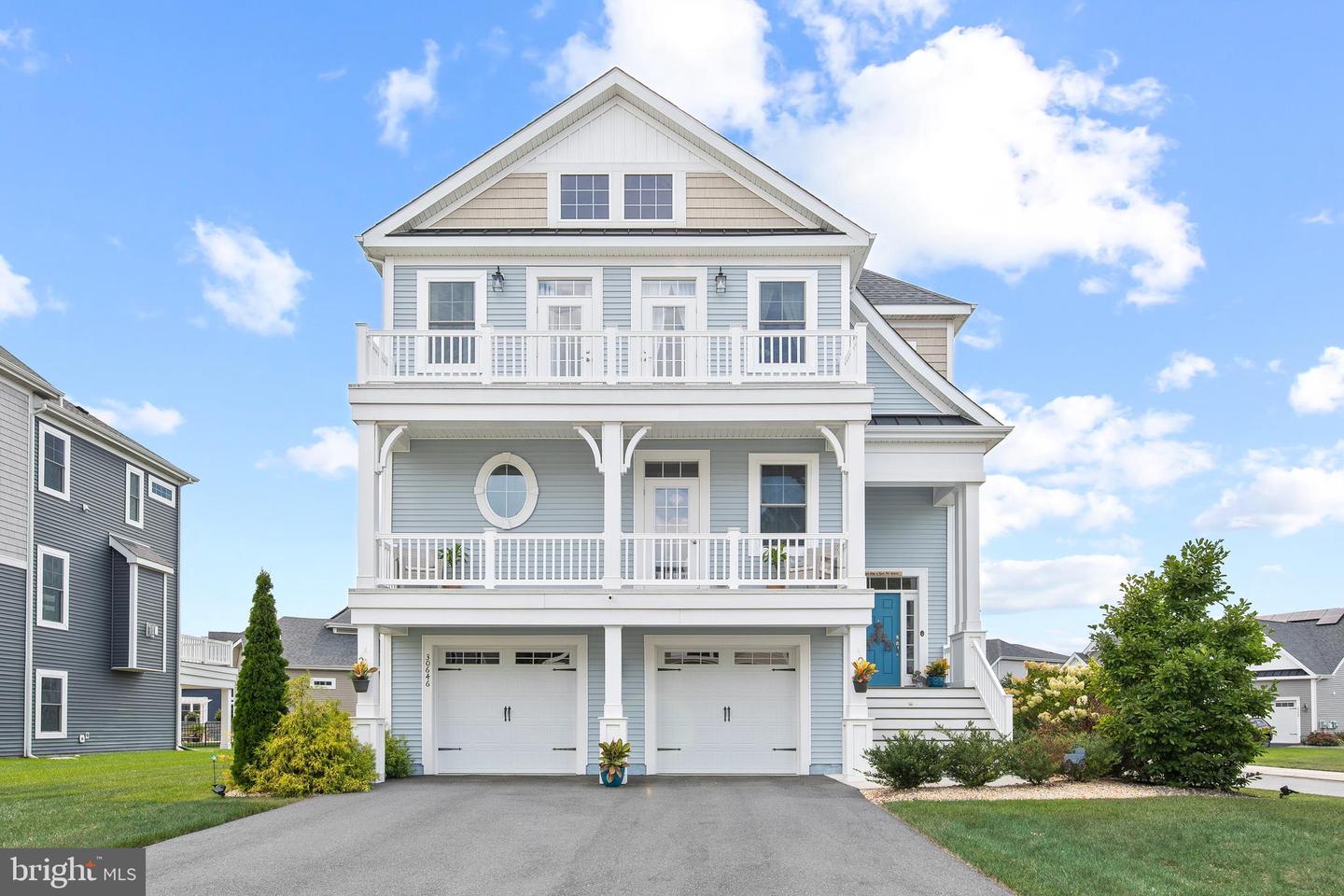 Ocean View, Delaware, 19970, United States, 4 Bedrooms Bedrooms, ,5 BathroomsBathrooms,Residential,For Sale,1691728