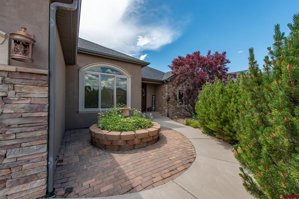 Montrose, Colorado, 81401, United States, 3 Bedrooms Bedrooms, ,2 BathroomsBathrooms,Residential,For Sale,1977098