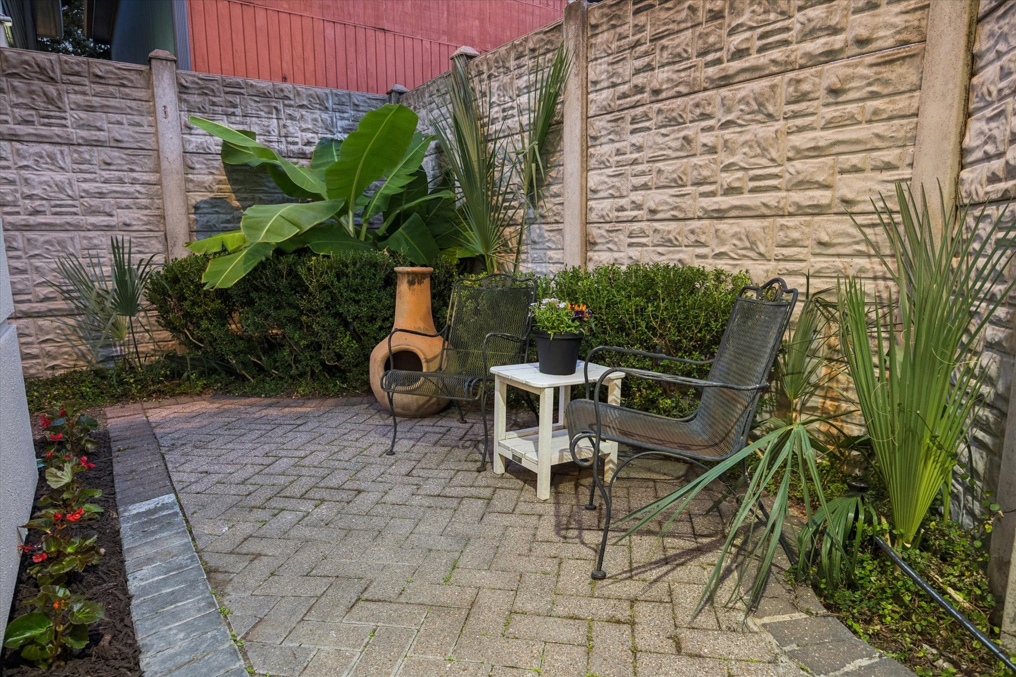  1515 Hyde Park Boulevard #5 - 物件實景