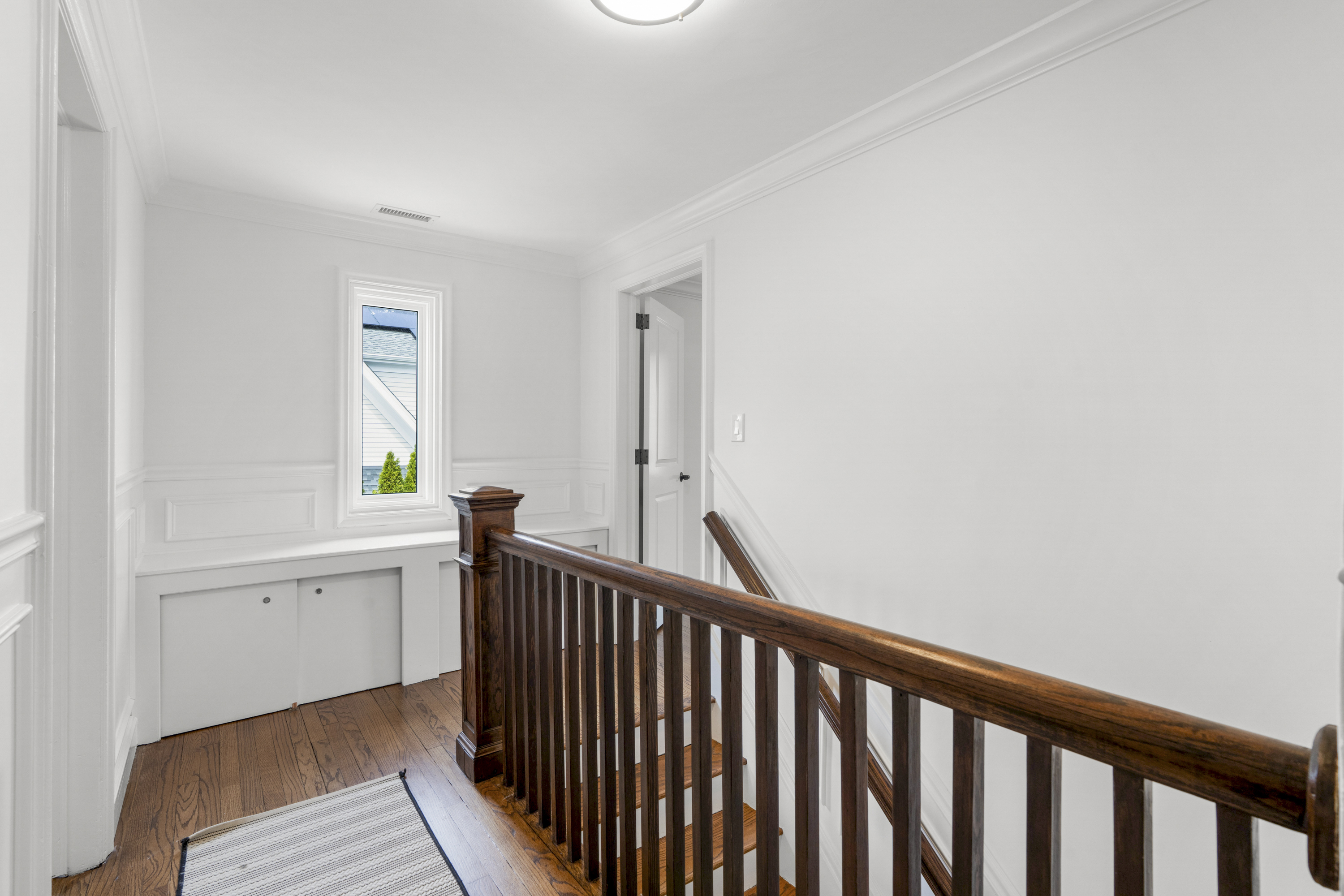  Classic Larchmont Tudor - 物件實景