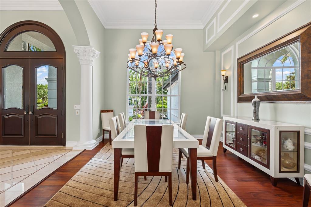 Bradenton, Florida, 34202, United States, 5 Bedrooms Bedrooms, ,5 BathroomsBathrooms,Residential,For Sale,1873833