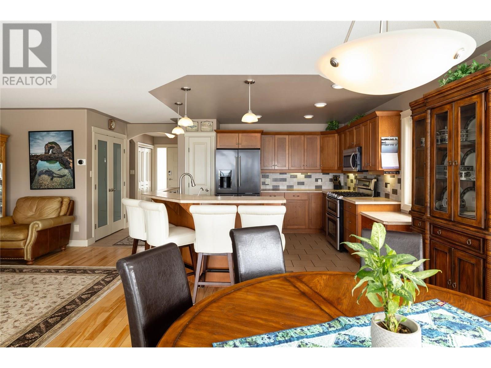 COLDSTREAM, British Columbia, V1B 3E8, CA, 3 Bedrooms Bedrooms, ,2 BathroomsBathrooms,Residential,For Sale,1837127
