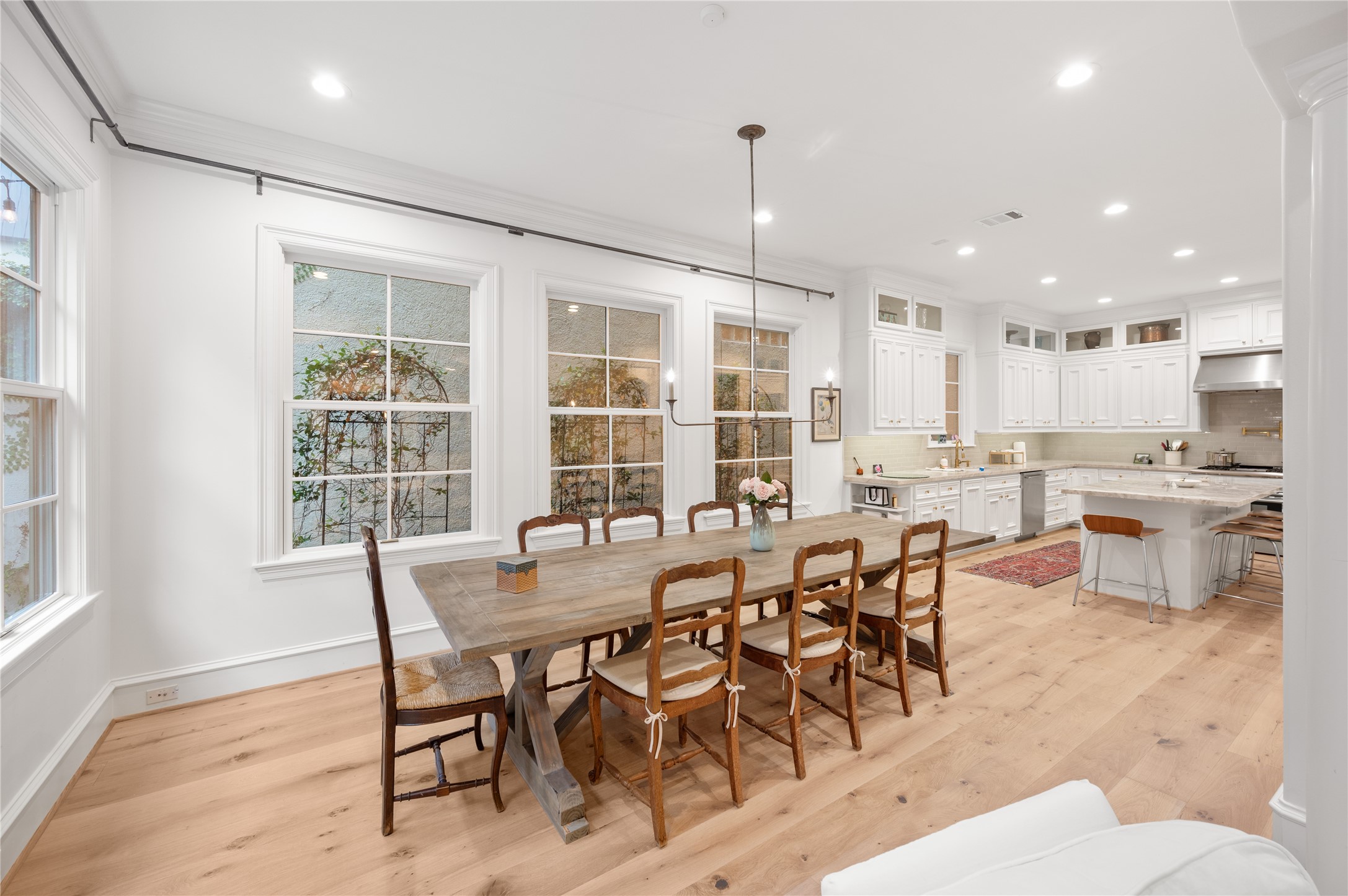  1235 Wynden Oaks Garden Drive - 物件實景