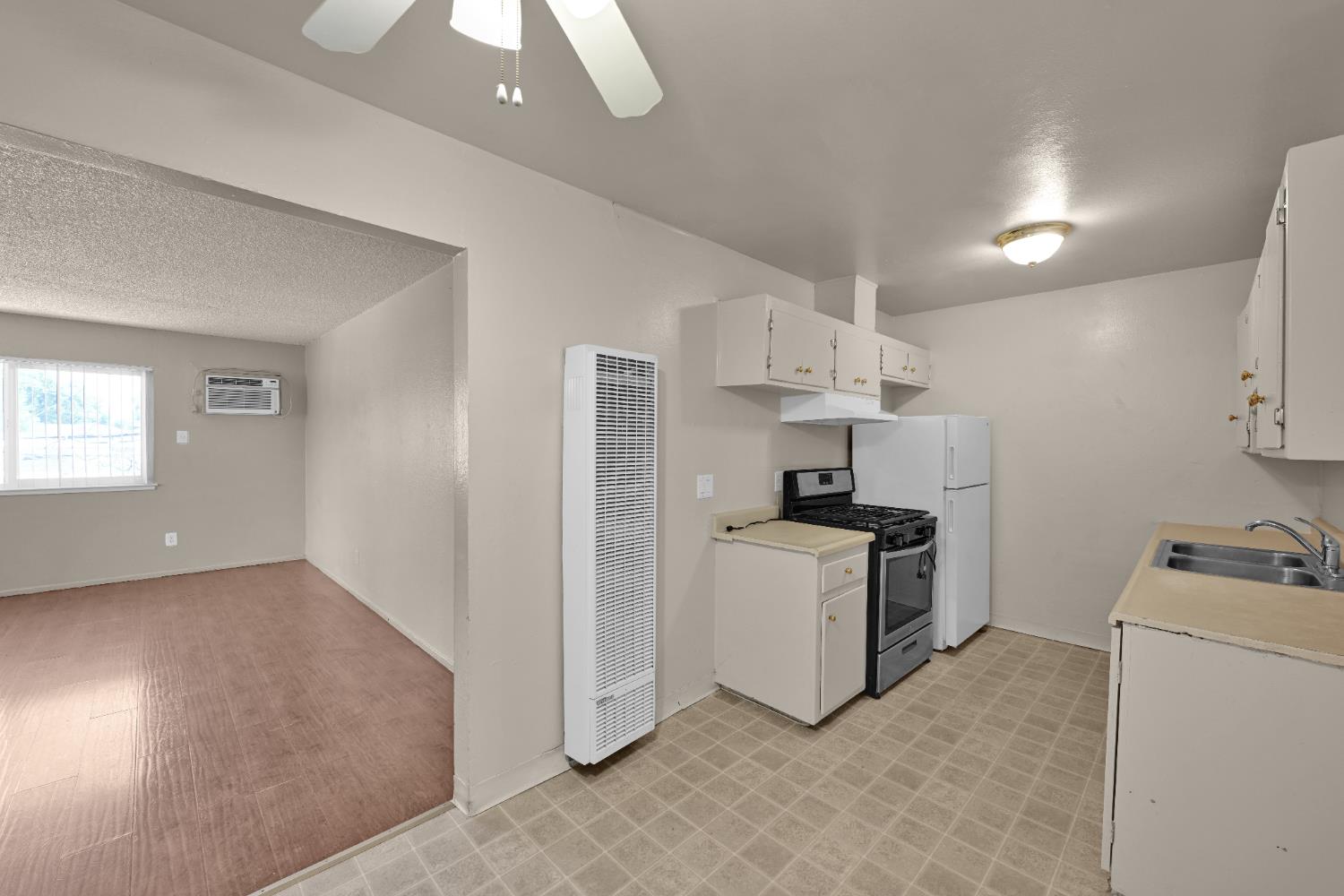 Sacramento, California, 95841, United States, ,Residential,For Sale,1898256