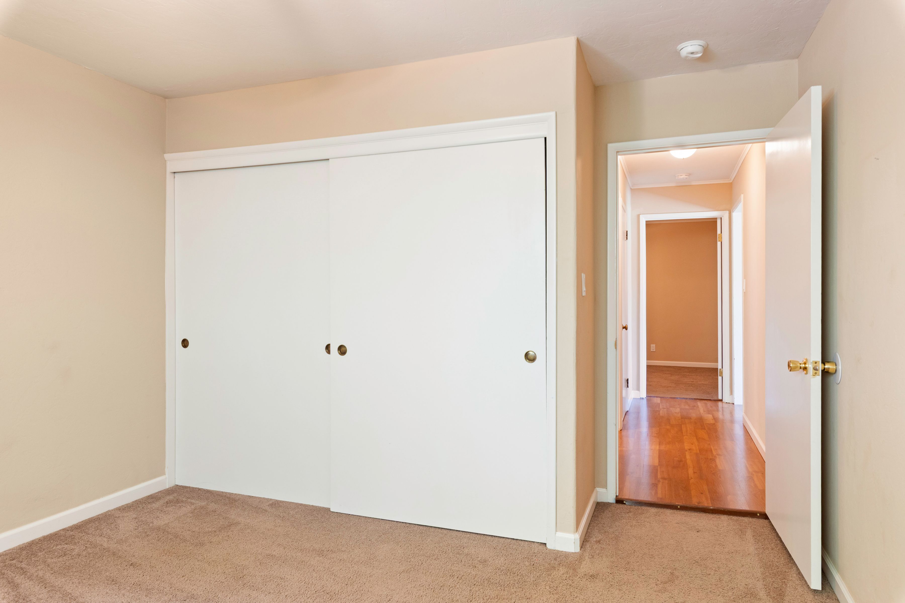  1870 Westlake Drive - 物件實景