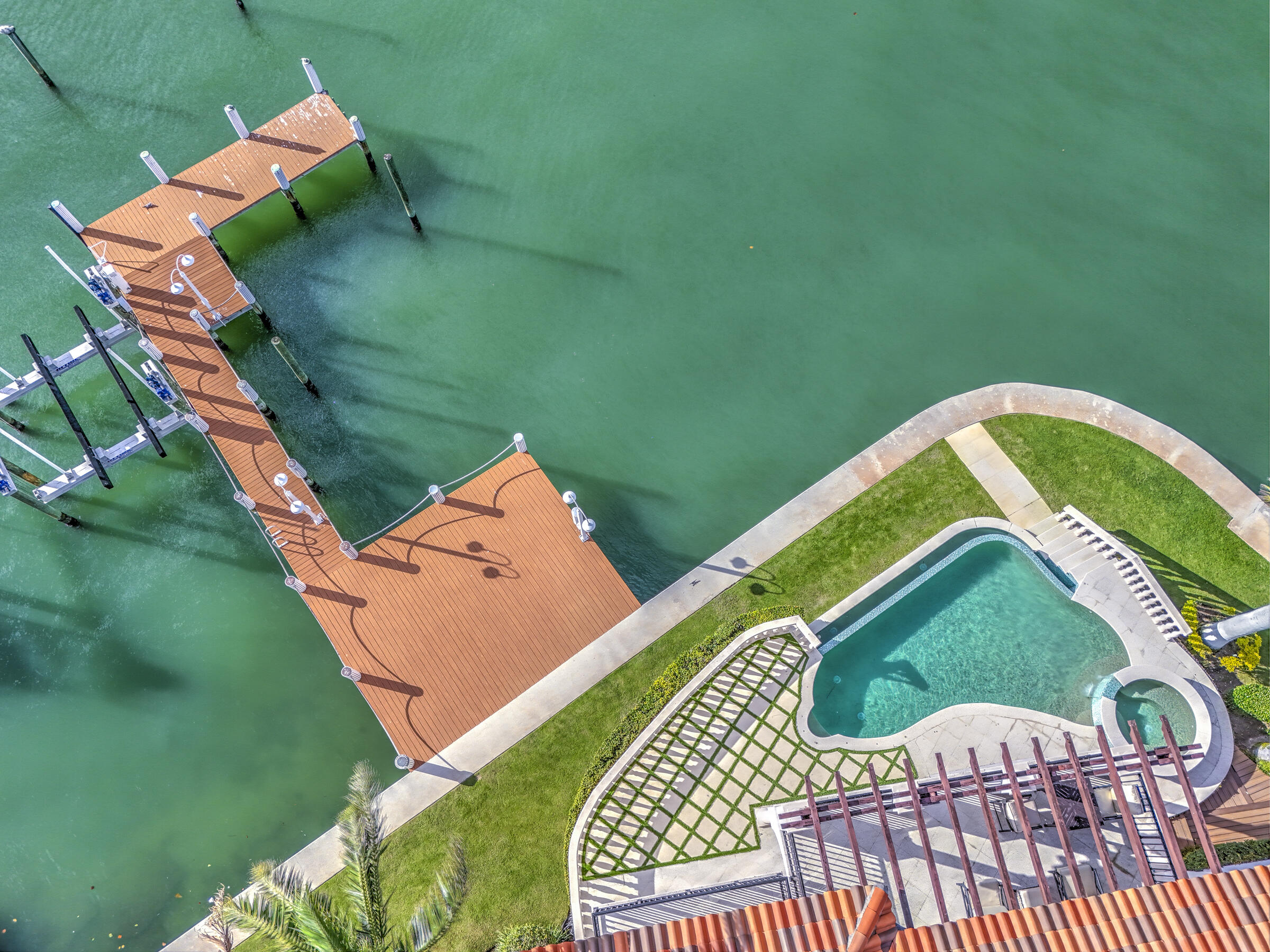 Singer Island, Florida, 33404, United States, 4 Bedrooms Bedrooms, ,5 BathroomsBathrooms,Residential,For Sale,1906755
