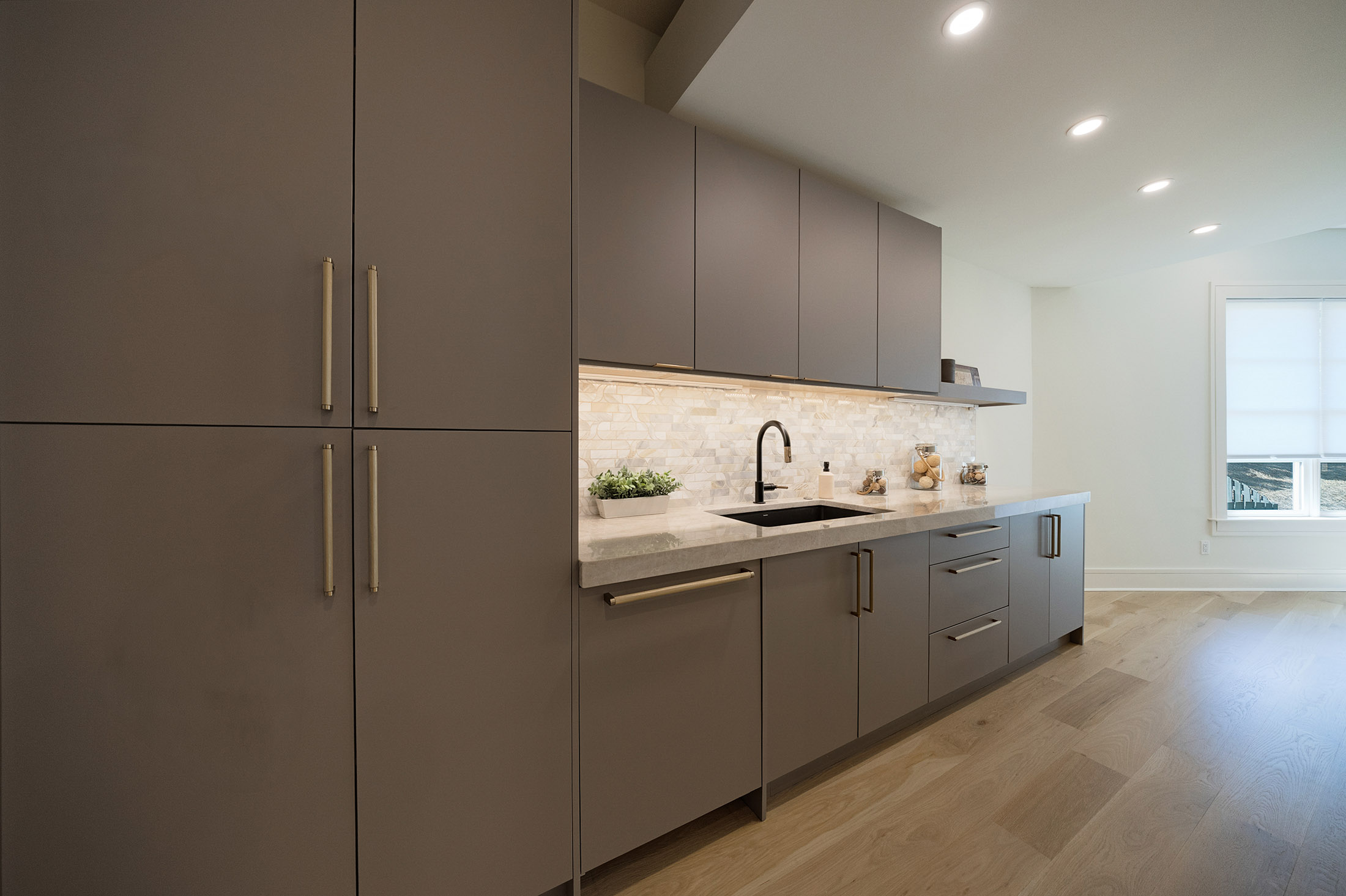  Striking Contemporary Design and Thoughtful Craftsmanship - 物件實景