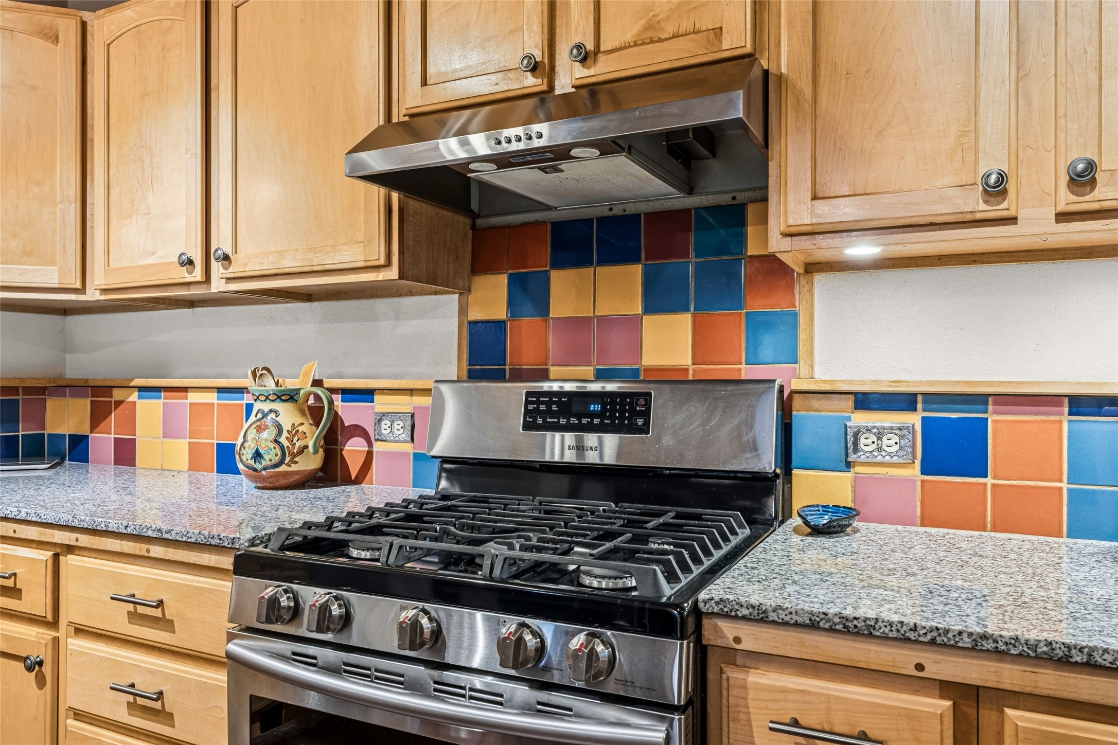  7641 Old Santa Fe Trail - 物件實景