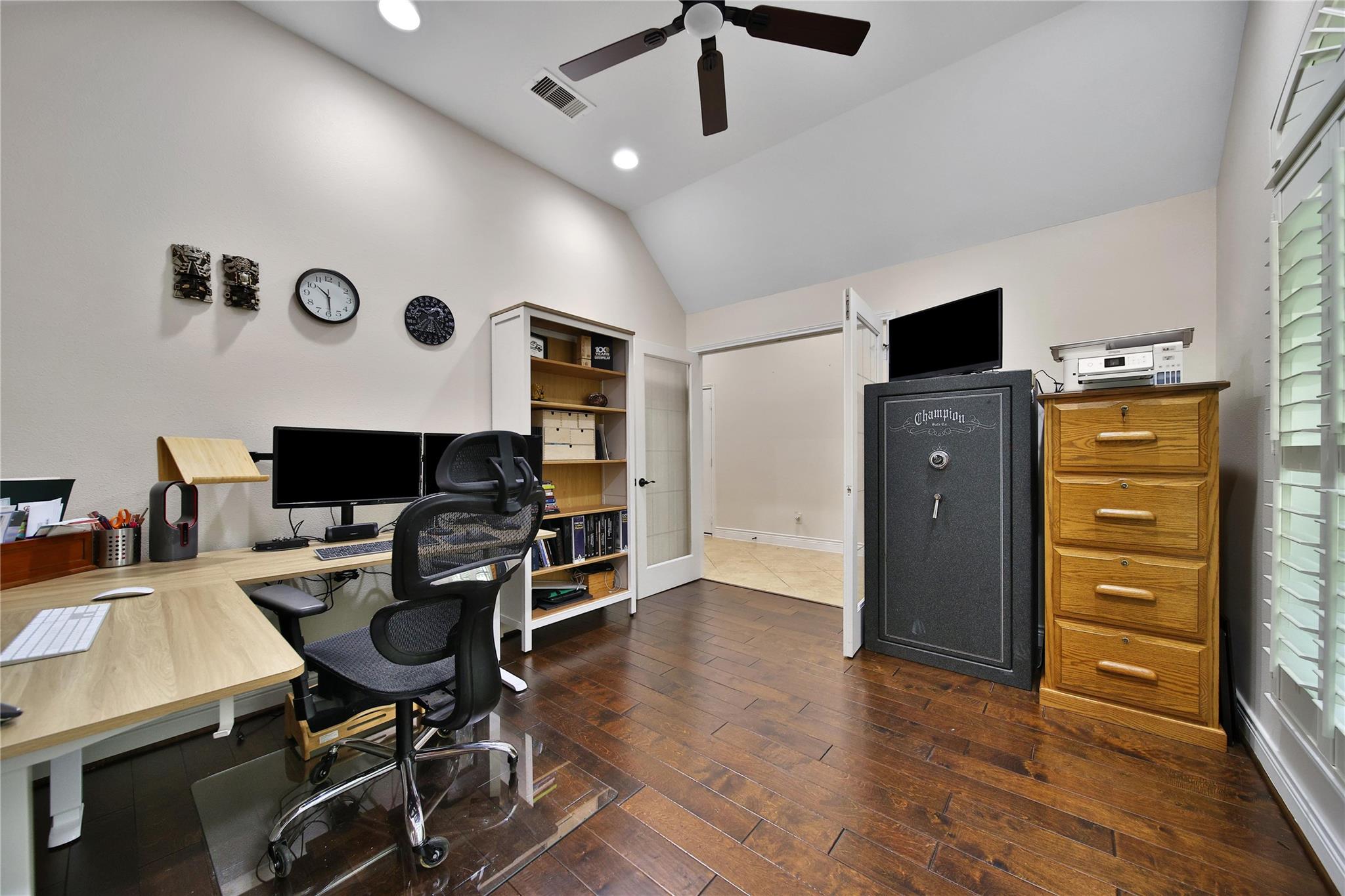 Montgomery, Texas, 77316, United States, 3 Bedrooms Bedrooms, ,3 BathroomsBathrooms,Residential,For Sale,1992455