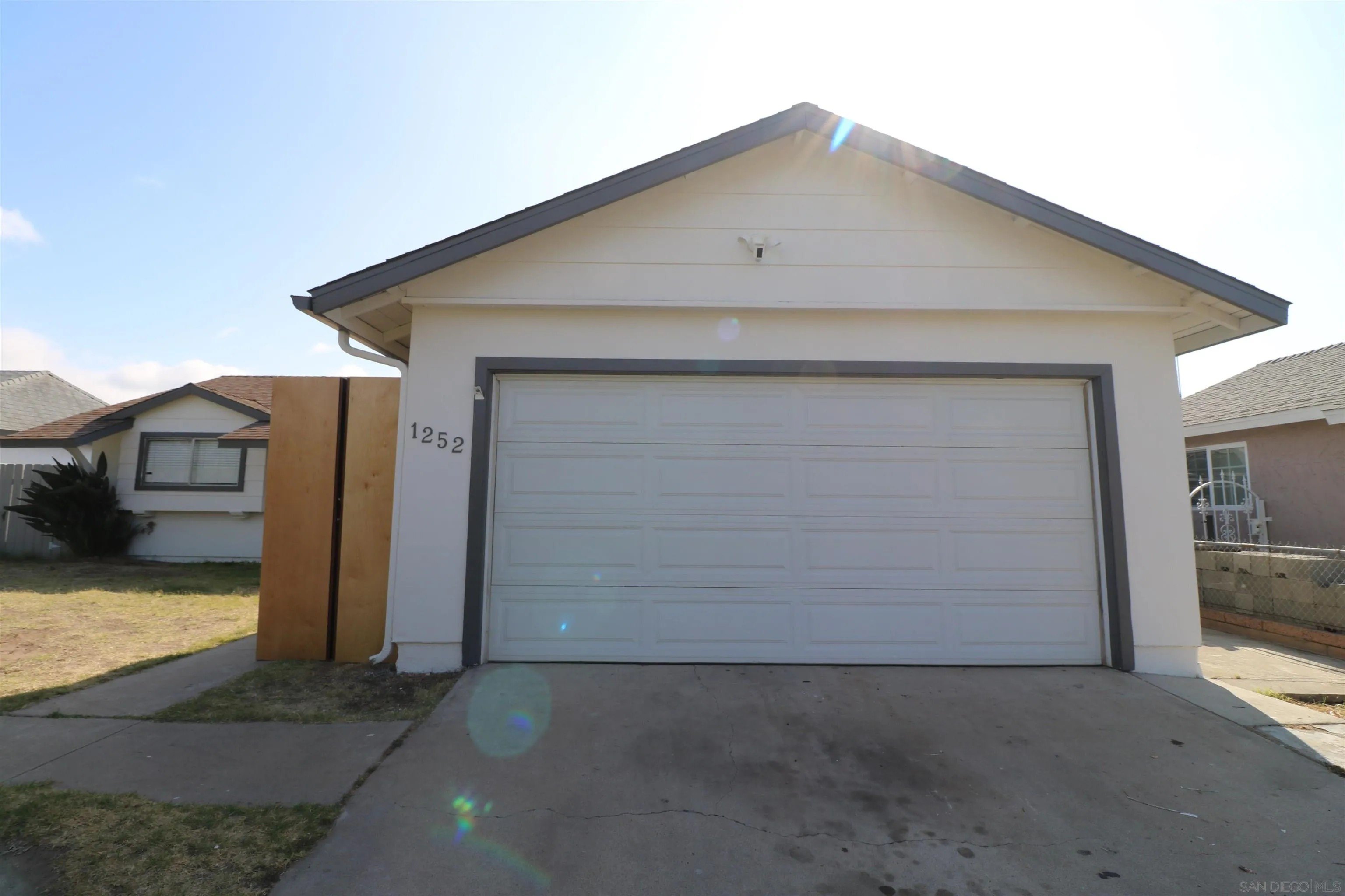 Chula Vista, California, 91911, United States, 3 Bedrooms Bedrooms, ,2 BathroomsBathrooms,Residential,For Sale,1901395
