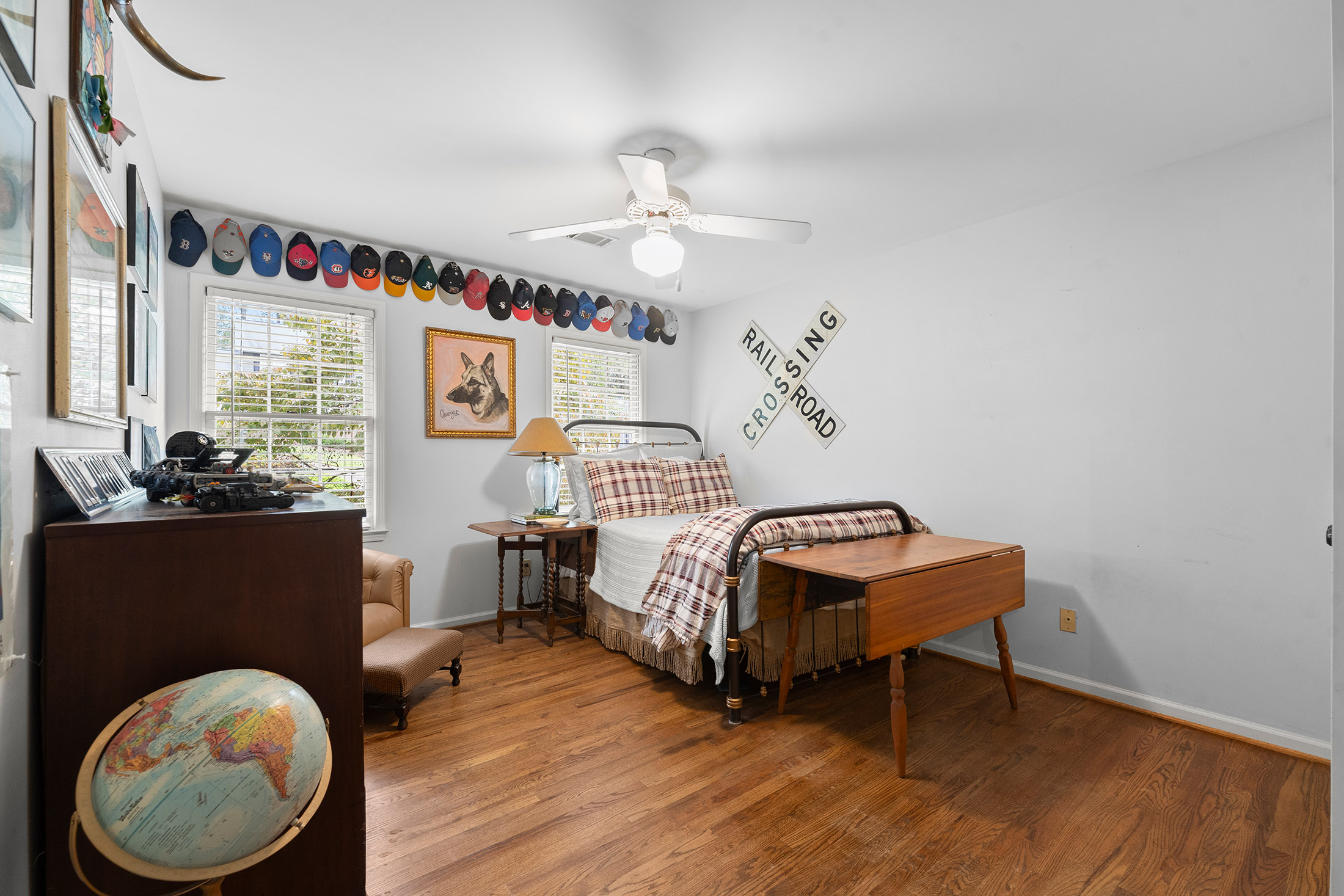  Beautifully Transformed Home in Lassiter School District - 物件實景
