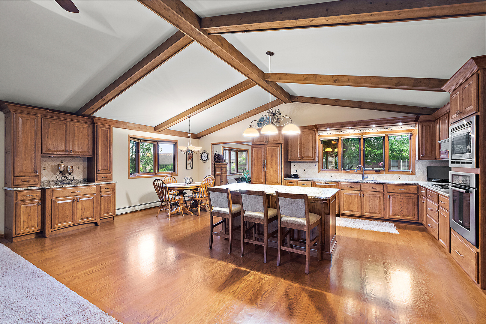 Orland Park, Illinois, 60462, United States, 4 Bedrooms Bedrooms, ,3 BathroomsBathrooms,Residential,For Sale,1865002