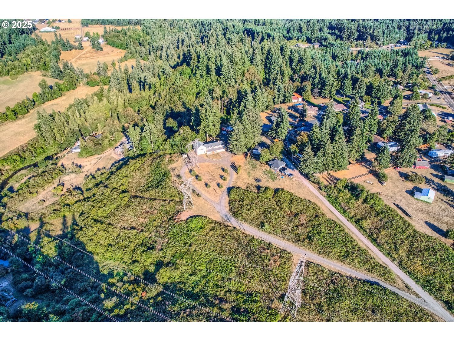 Oregoncity, Oregon, 97045, United States, 4 Bedrooms Bedrooms, ,3 BathroomsBathrooms,Residential,For Sale,1924403
