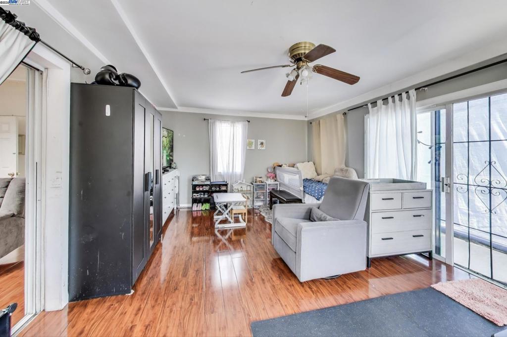 Hayward, California, 94544, United States, 3 Bedrooms Bedrooms, ,2 BathroomsBathrooms,Residential,For Sale,1938339
